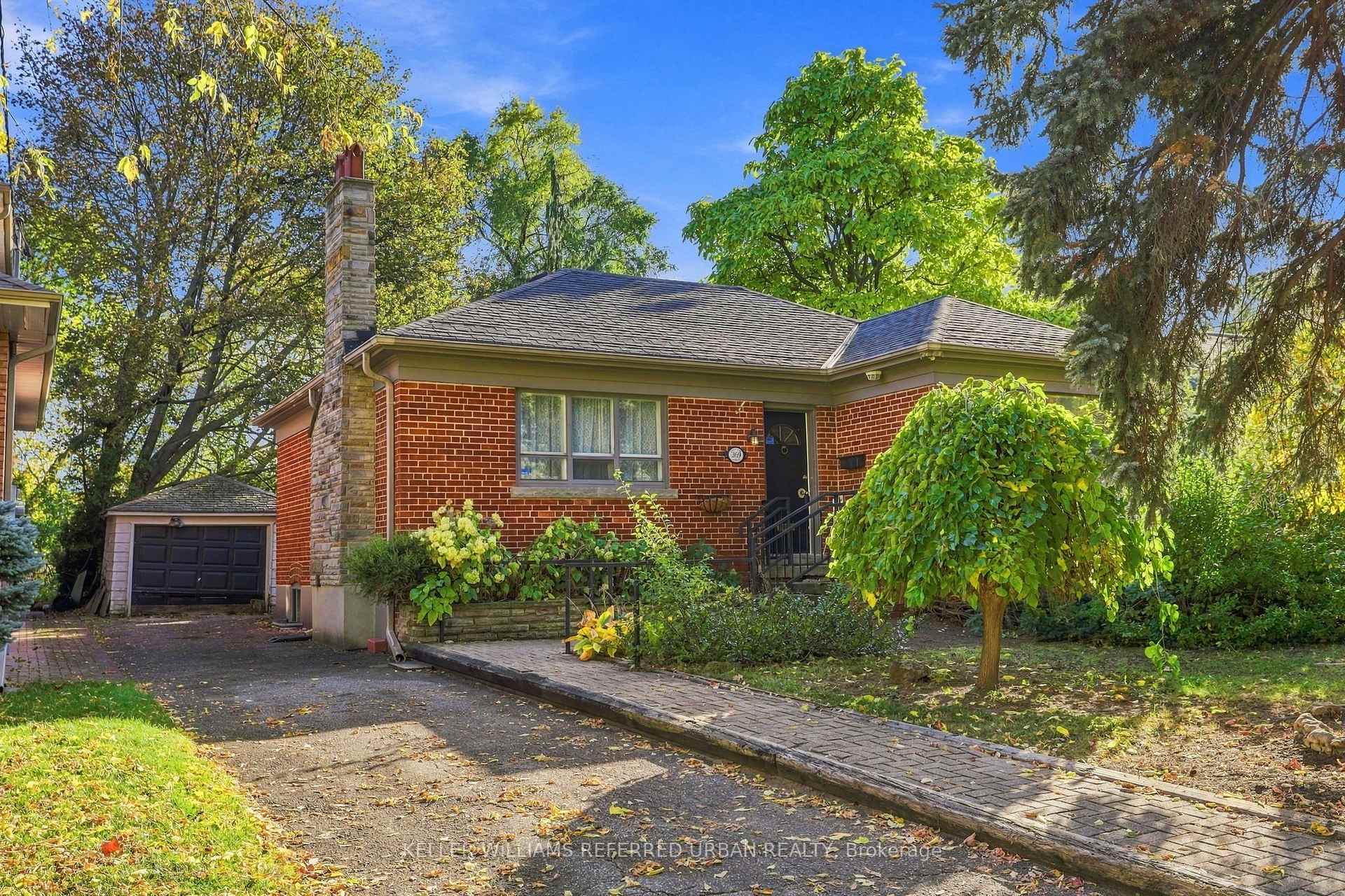 Photo of 369 Hounslow Avenue