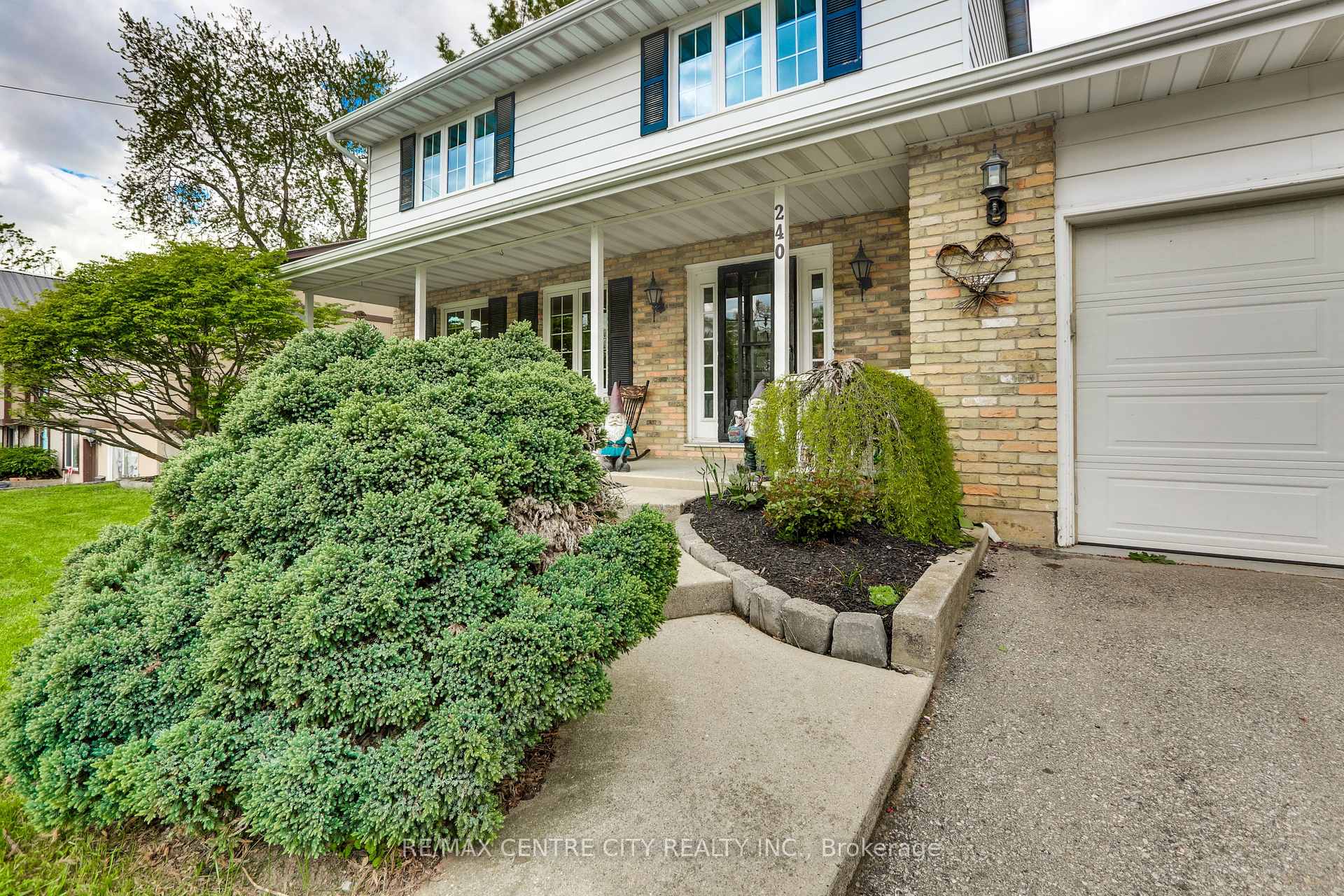 Photo 4 of 240 Church Street, Central Elgin, Belmont — HOMEH