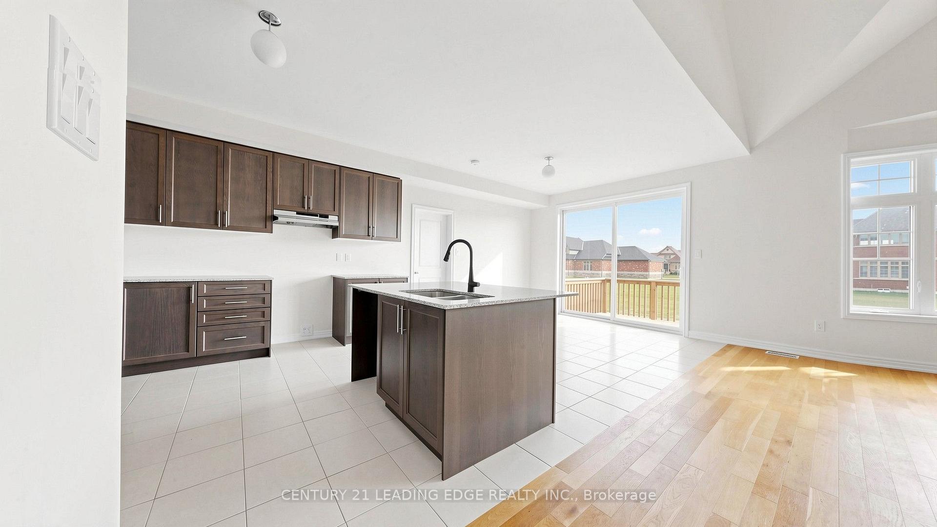 Photo 10 of 8 Skyvue Crescent, Quinte West, Murray Ward — HOMEH