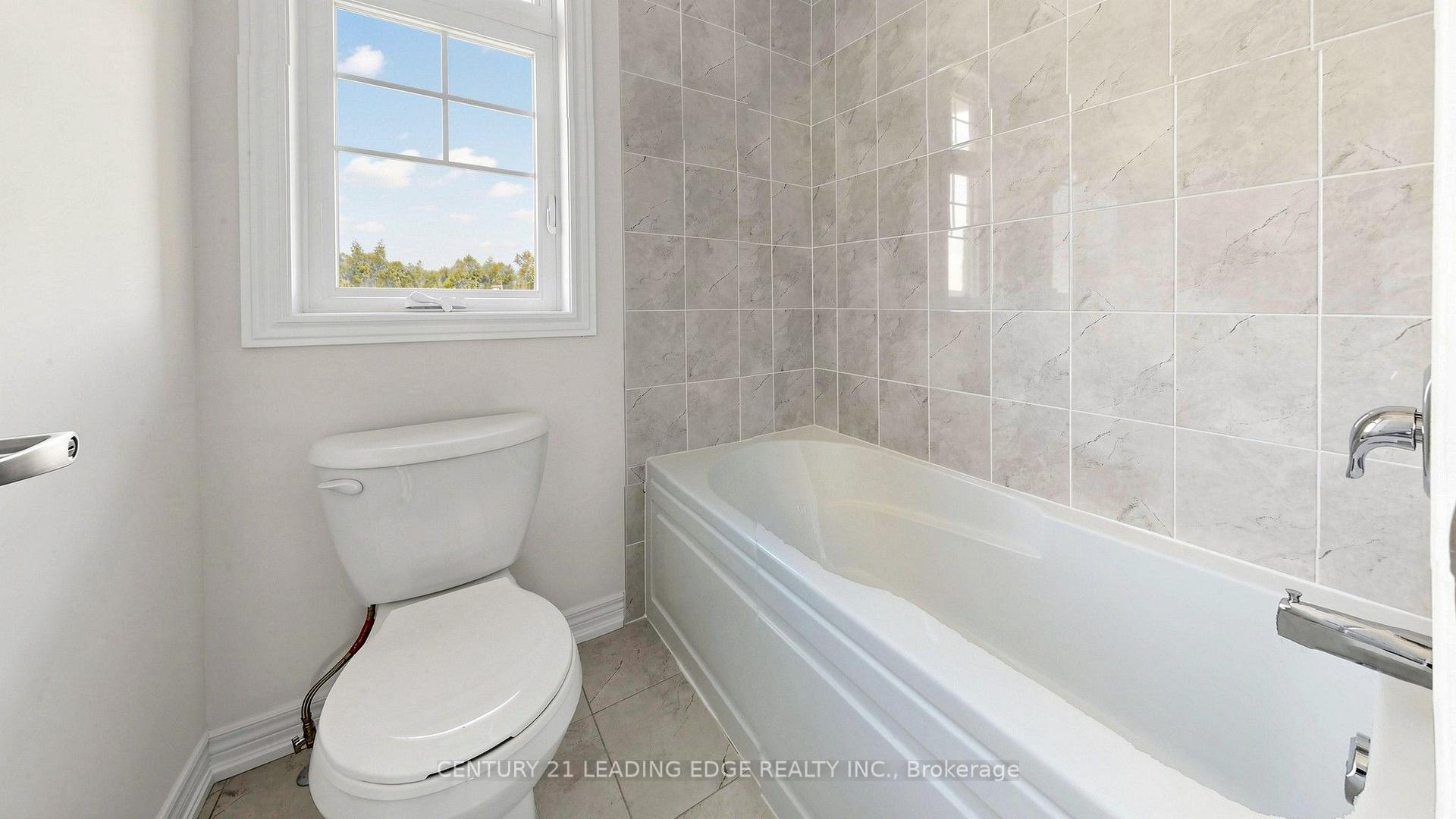 Photo 14 of 8 Skyvue Crescent, Quinte West, Murray Ward — HOMEH