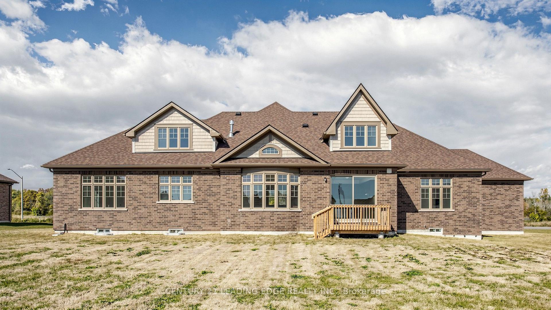 Photo 34 of 8 Skyvue Crescent, Quinte West, Murray Ward — HOMEH