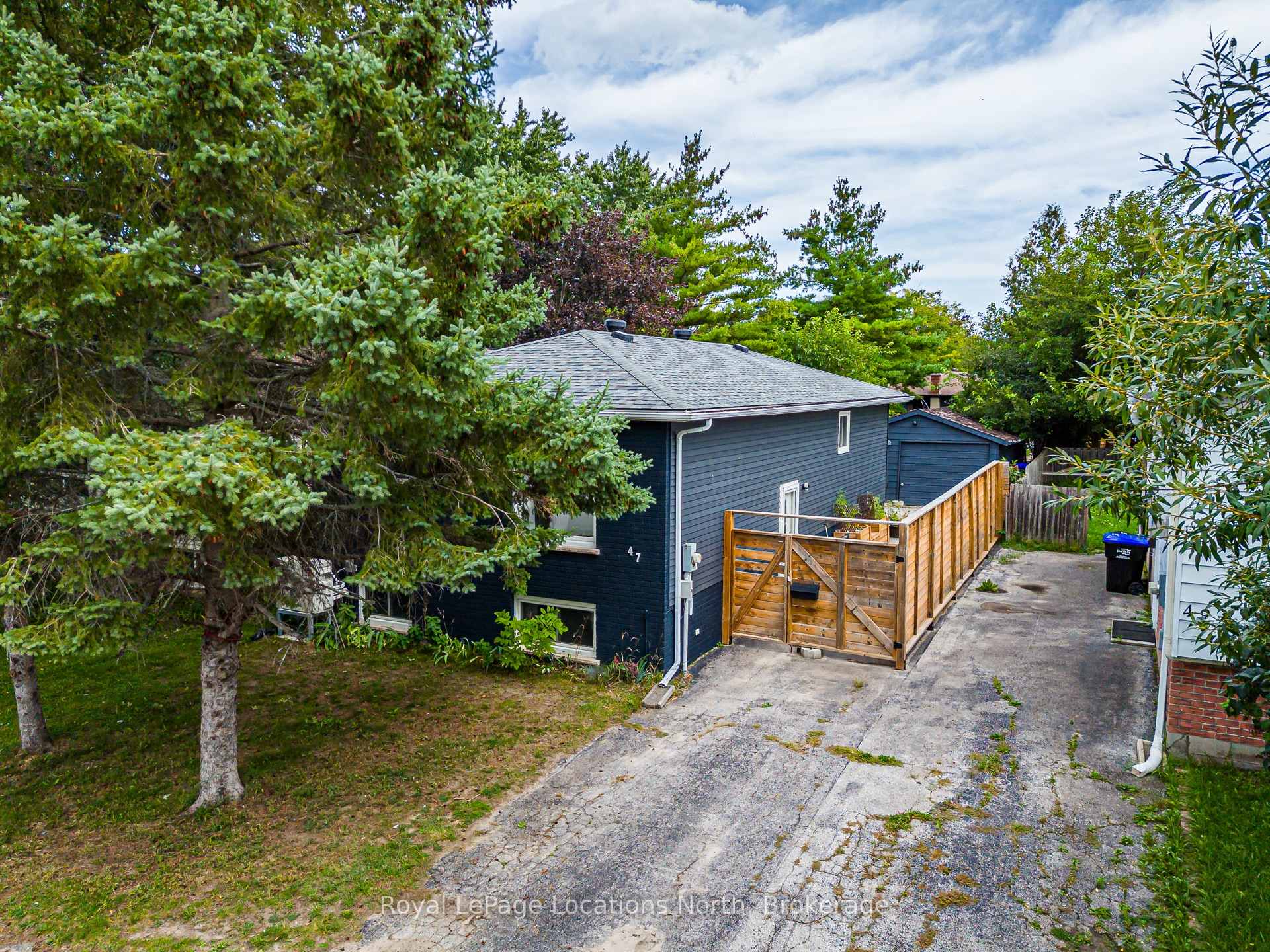 Front of 47 Courtice Crescent