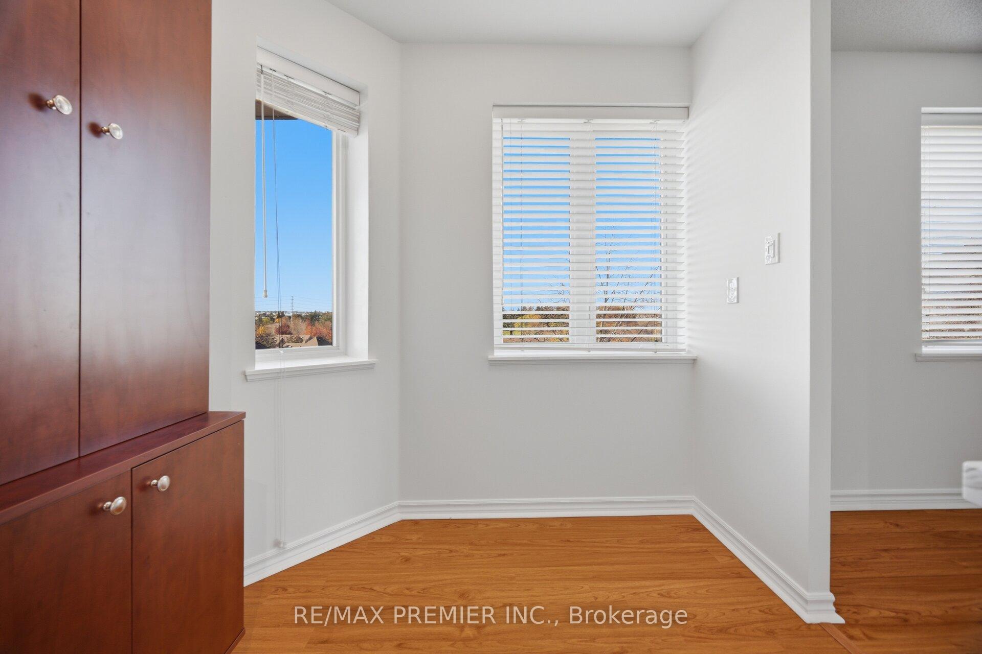 Photo 10 of Unit 401, 3 Dayspring Circle, Brampton, Goreway Drive Corridor — HOMEH