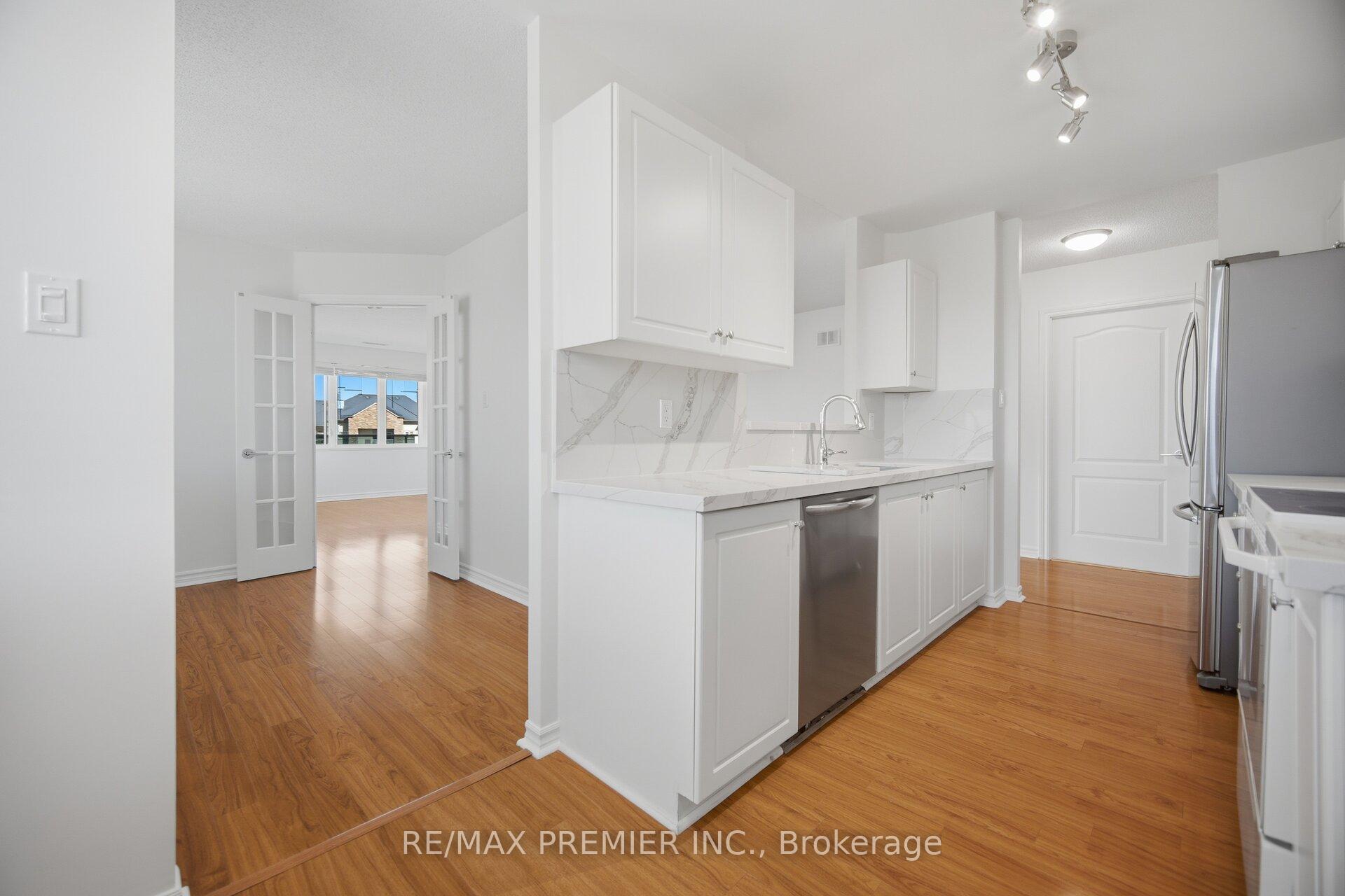 Photo 12 of Unit 401, 3 Dayspring Circle, Brampton, Goreway Drive Corridor — HOMEH