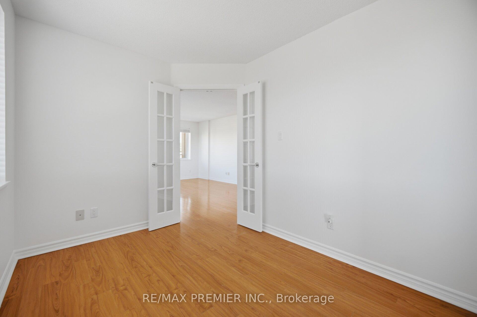 Photo 13 of Unit 401, 3 Dayspring Circle, Brampton, Goreway Drive Corridor — HOMEH