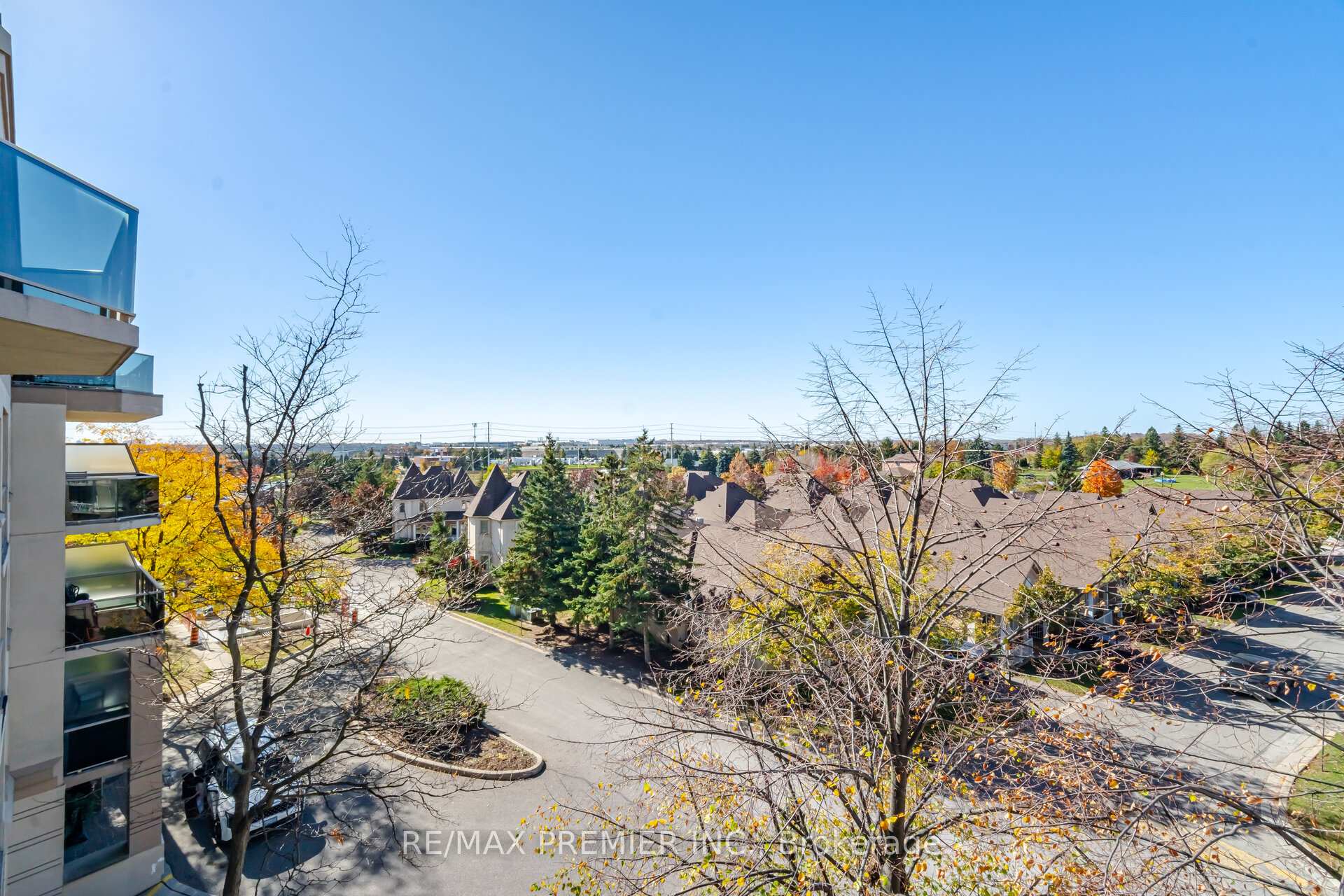 Photo 37 of Unit 401, 3 Dayspring Circle, Brampton, Goreway Drive Corridor — HOMEH