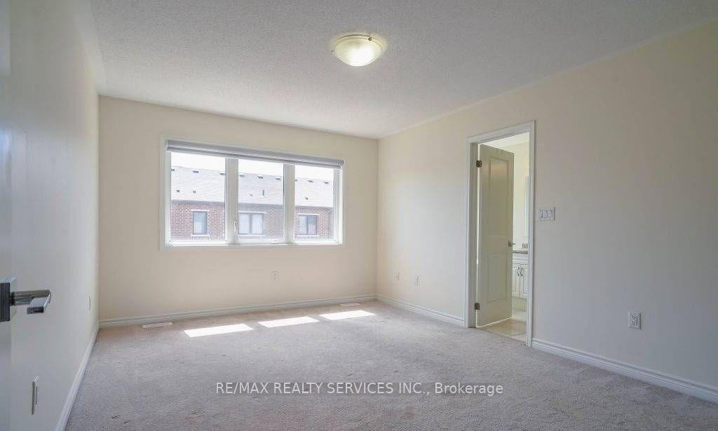 Photo 20 of 4 Divers Road, Brampton, Northwest Brampton — HOMEH