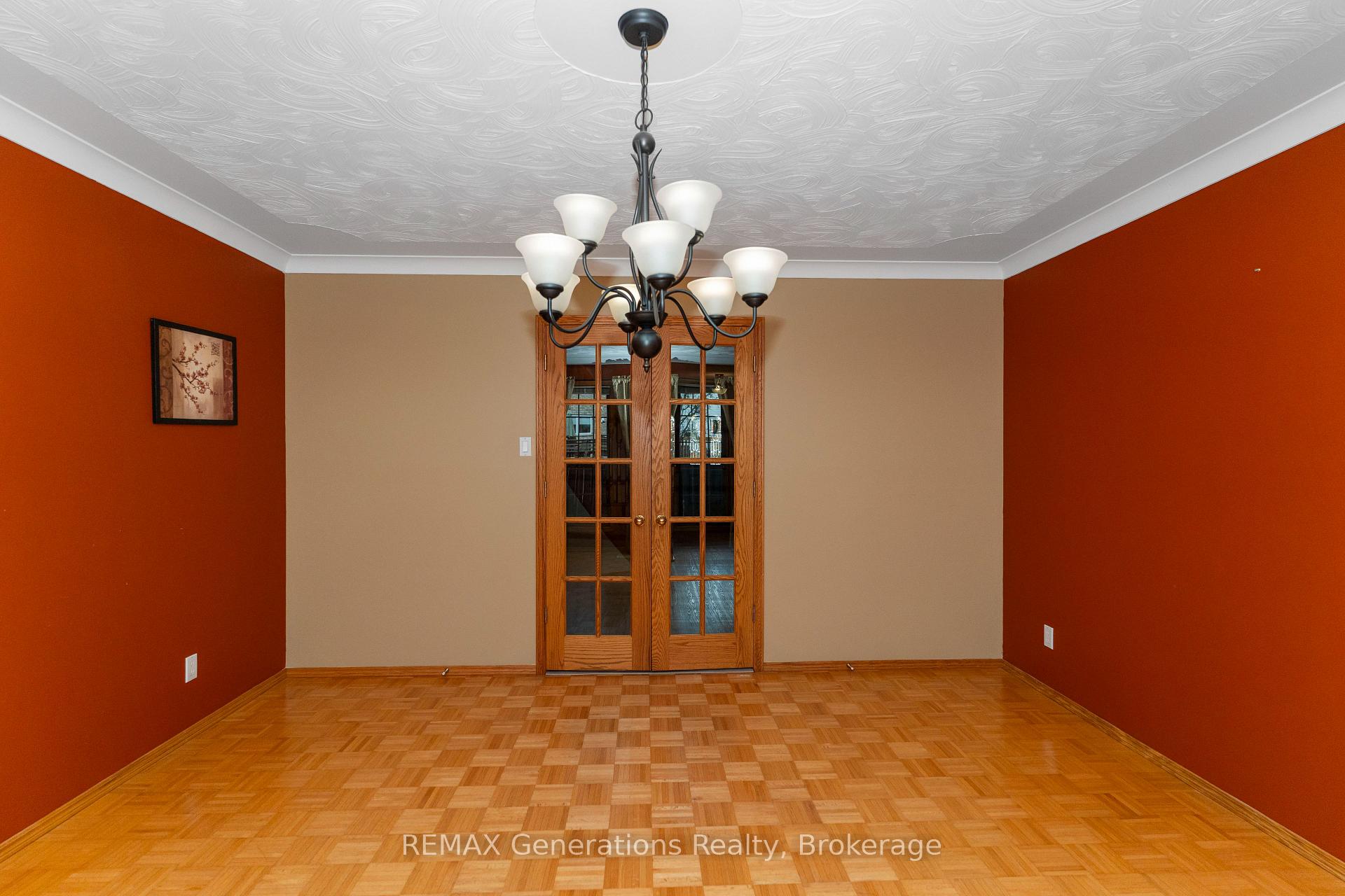 Photo 13 of 312 Wade Crescent, Thunder Bay, River Terrace — HOMEH
