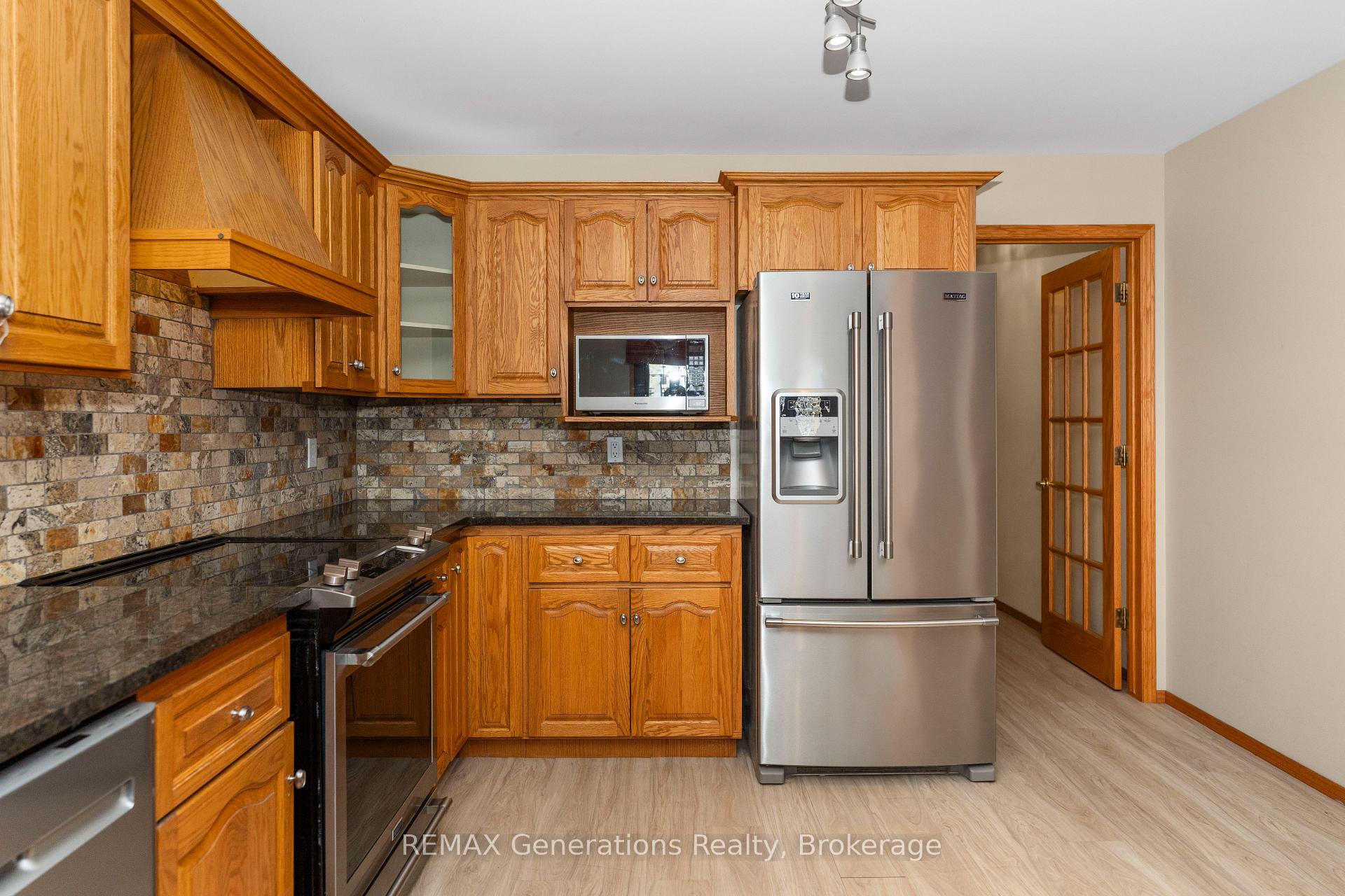 Photo 19 of 312 Wade Crescent, Thunder Bay, River Terrace — HOMEH