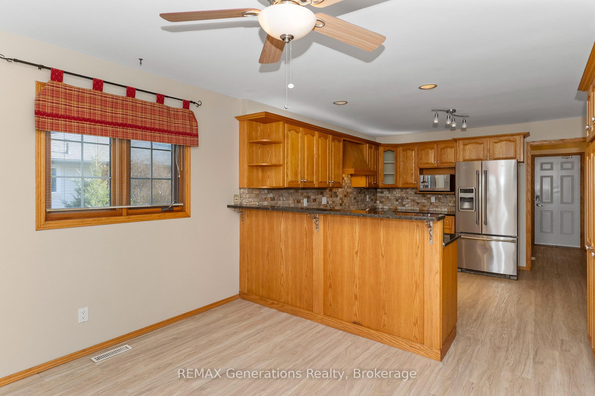 Photo 23 of 312 Wade Crescent, Thunder Bay, River Terrace — HOMEH