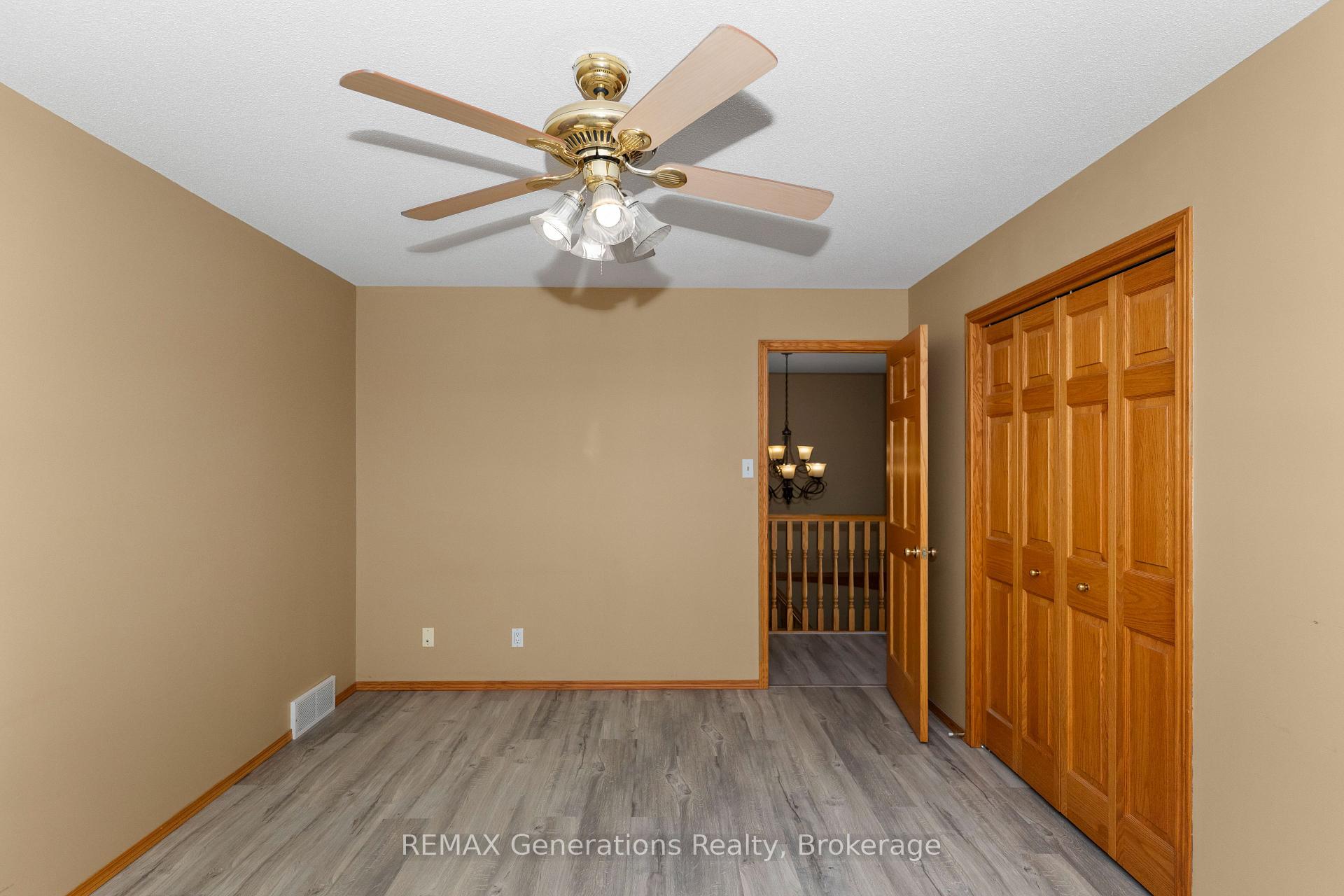 Photo 35 of 312 Wade Crescent, Thunder Bay, River Terrace — HOMEH