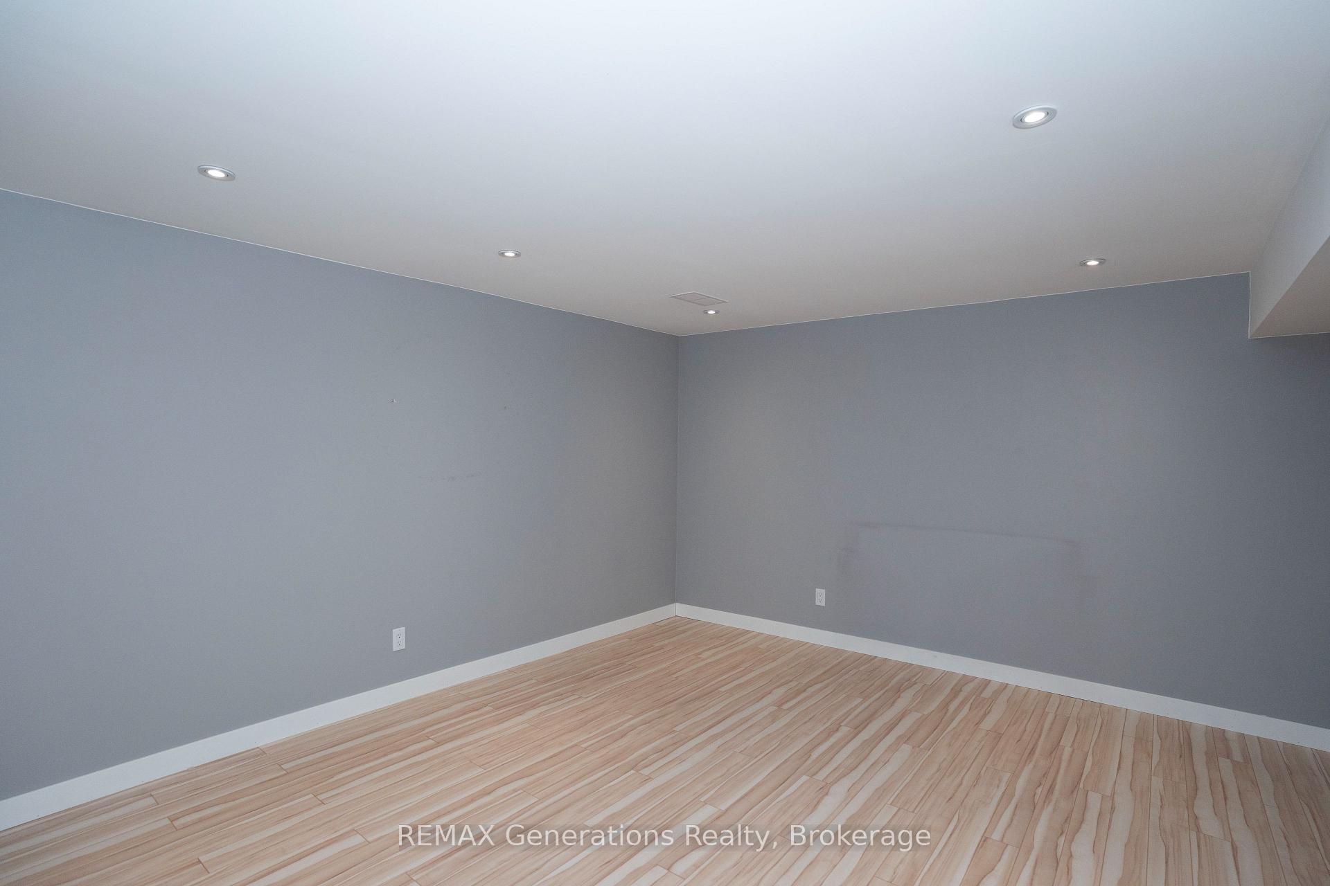 Photo 46 of 312 Wade Crescent, Thunder Bay, River Terrace — HOMEH
