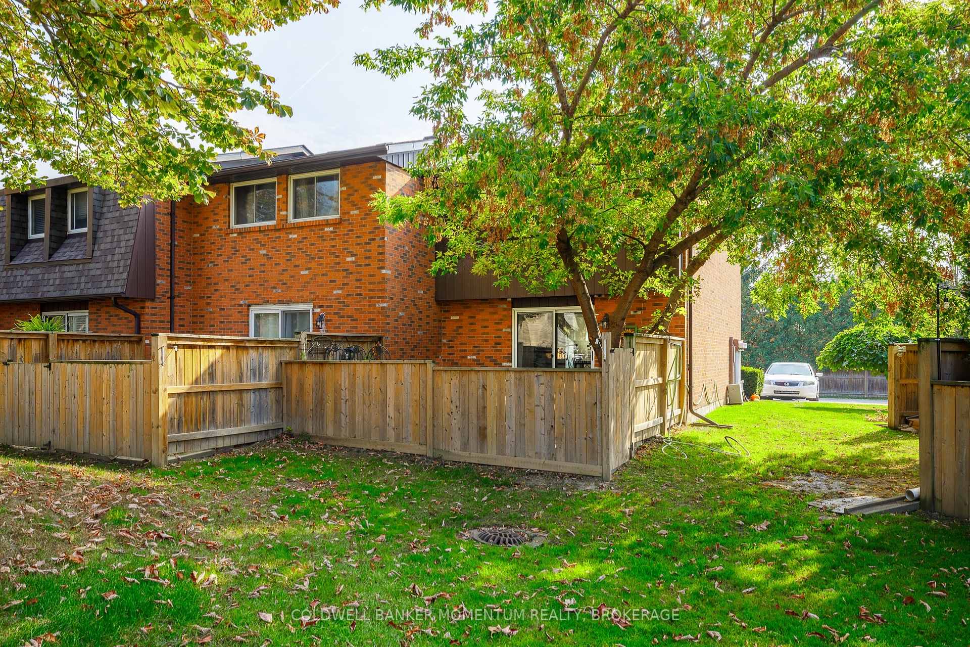Photo 27 of Unit 11, 151 Linwell Road, St. Catharines, Lakeport — HOMEH