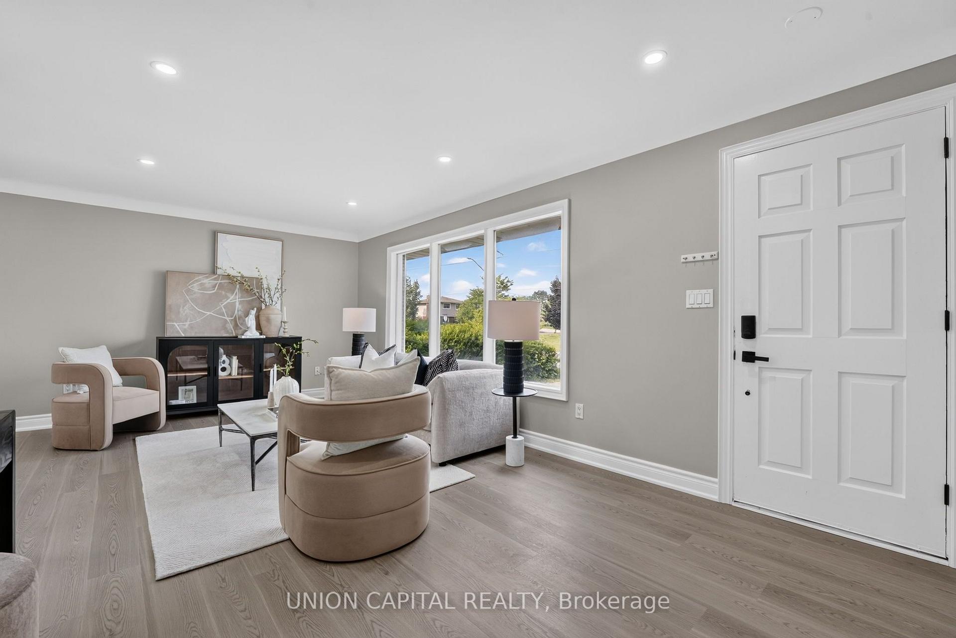Photo 3 of 30 Collier Road N, Thorold, Thorold Downtown — HOMEH