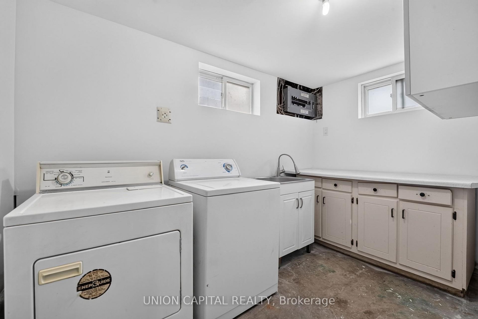 Photo 36 of 30 Collier Road N, Thorold, Thorold Downtown — HOMEH