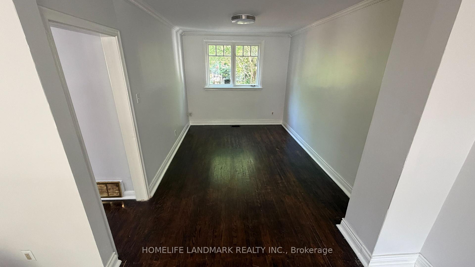 Photo 8 of 702 Sheppard Ave E, North York, Bayview Village — HOMEH