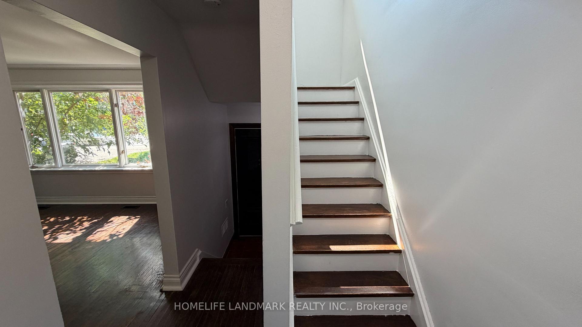 Photo 18 of 702 Sheppard Ave E, North York, Bayview Village — HOMEH