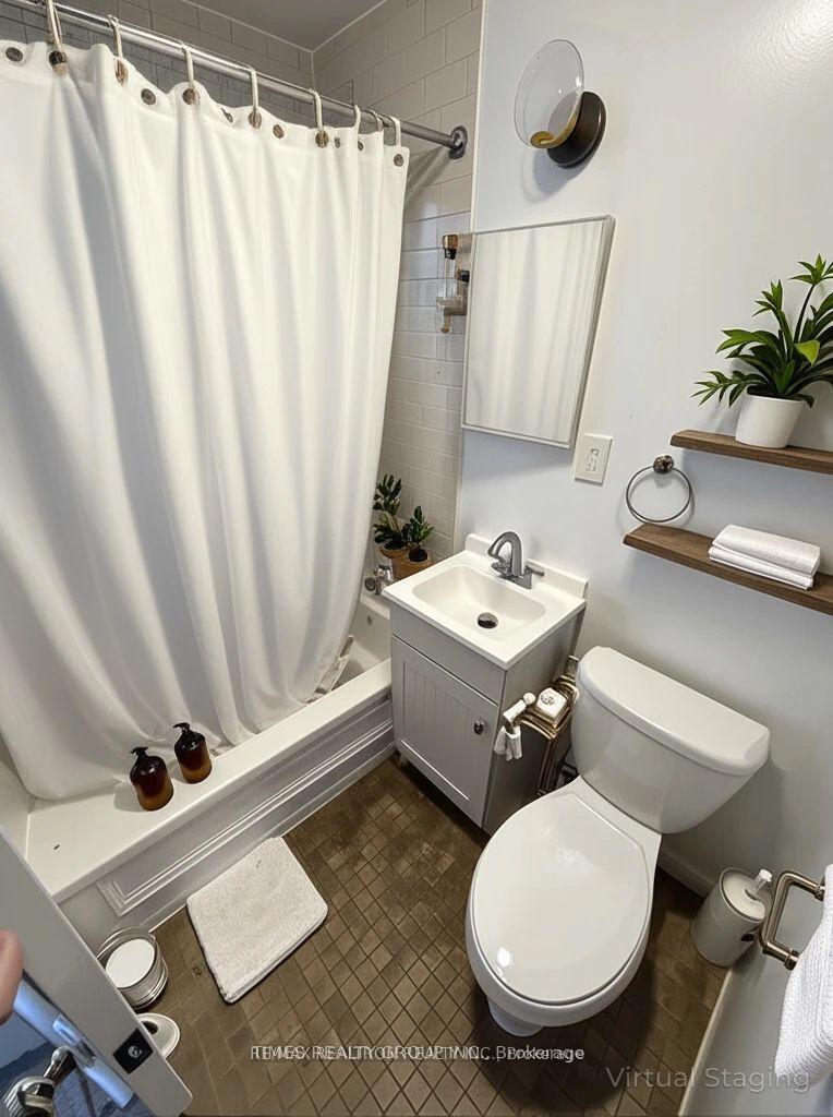 Photo 4 of Unit 106, 1566 Avenue Road, Toronto, Bedford Park-Nortown — HOMEH
