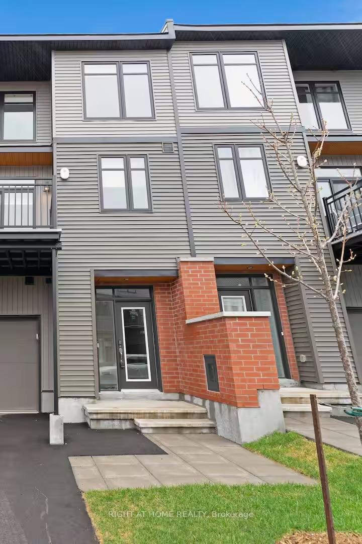 Photo of 414 Jewelwing Private