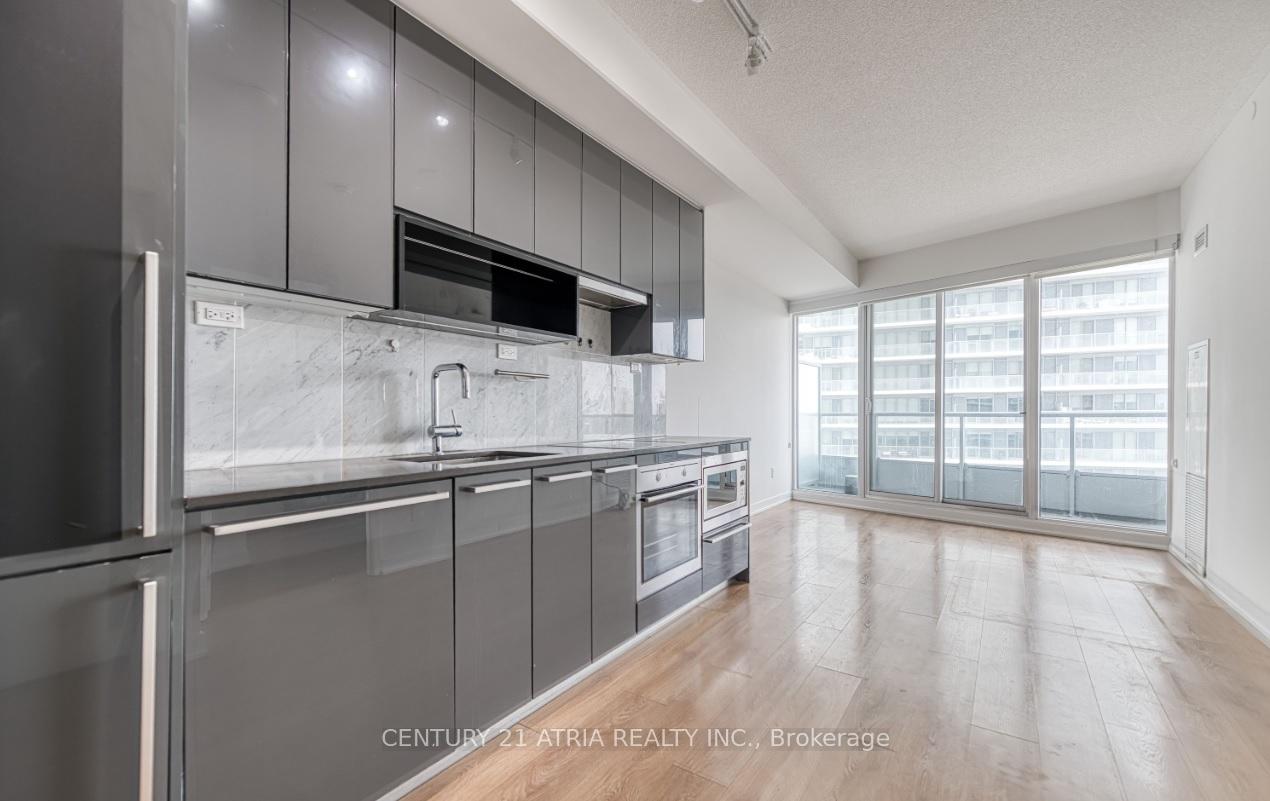 Photo 7 of Unit 2606, 115 McMahon Drive, North York, Bayview Village — HOMEH
