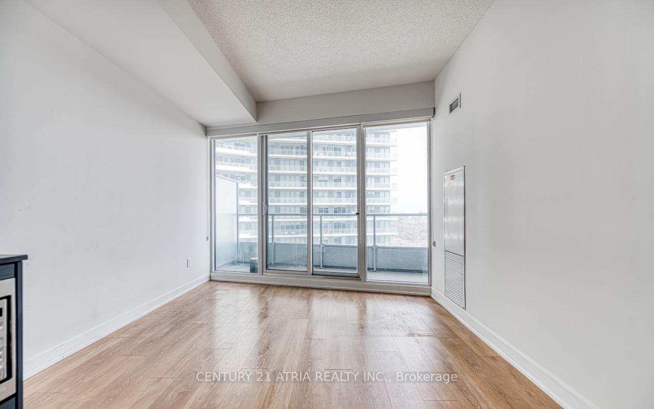 Photo 8 of Unit 2606, 115 McMahon Drive, North York, Bayview Village — HOMEH