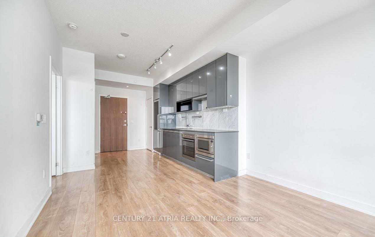 Photo 9 of Unit 2606, 115 McMahon Drive, North York, Bayview Village — HOMEH