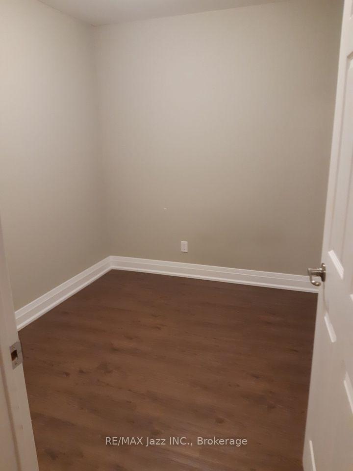 Photo 6 of Unit 106, 26 Spencer Street E, Cobourg — HOMEH