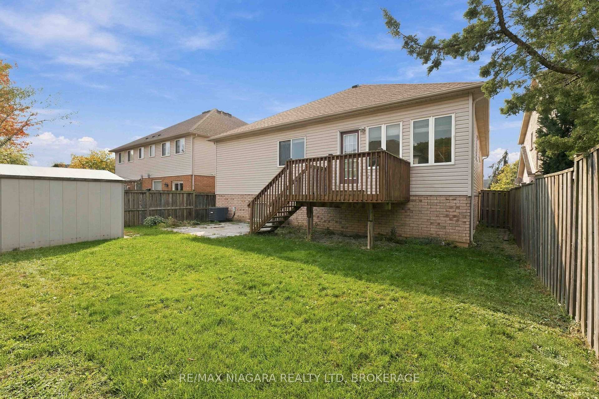 Photo 32 of 46 Raspberry Trail, Thorold, Confederation Heights — HOMEH