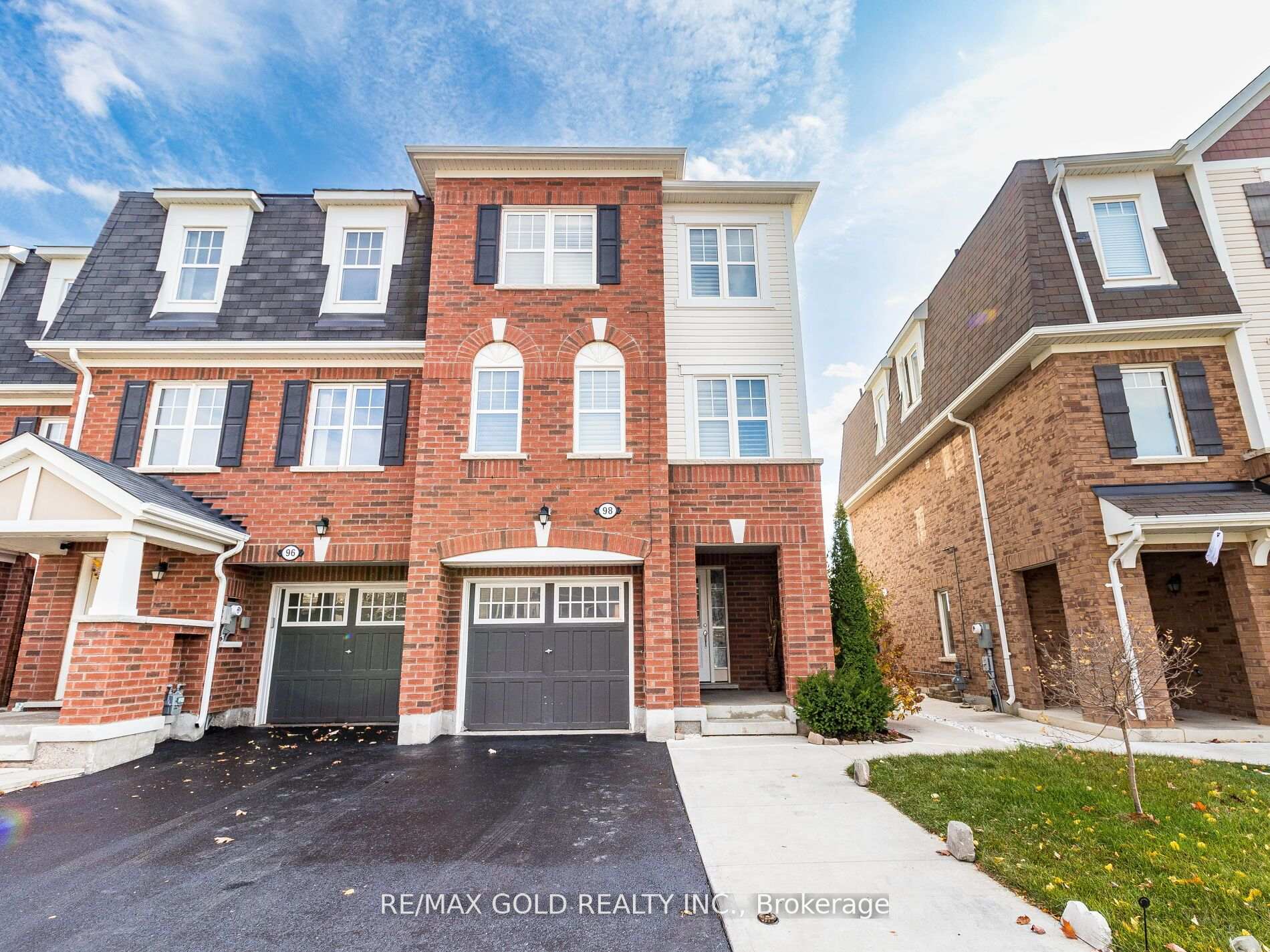 Photo of 98 Bannister Crescent