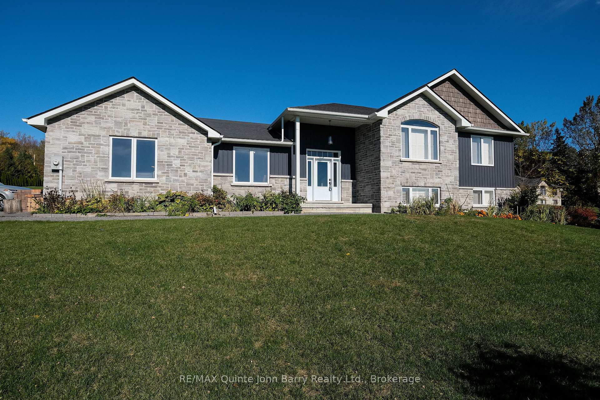 Photo of 625 Huff Road