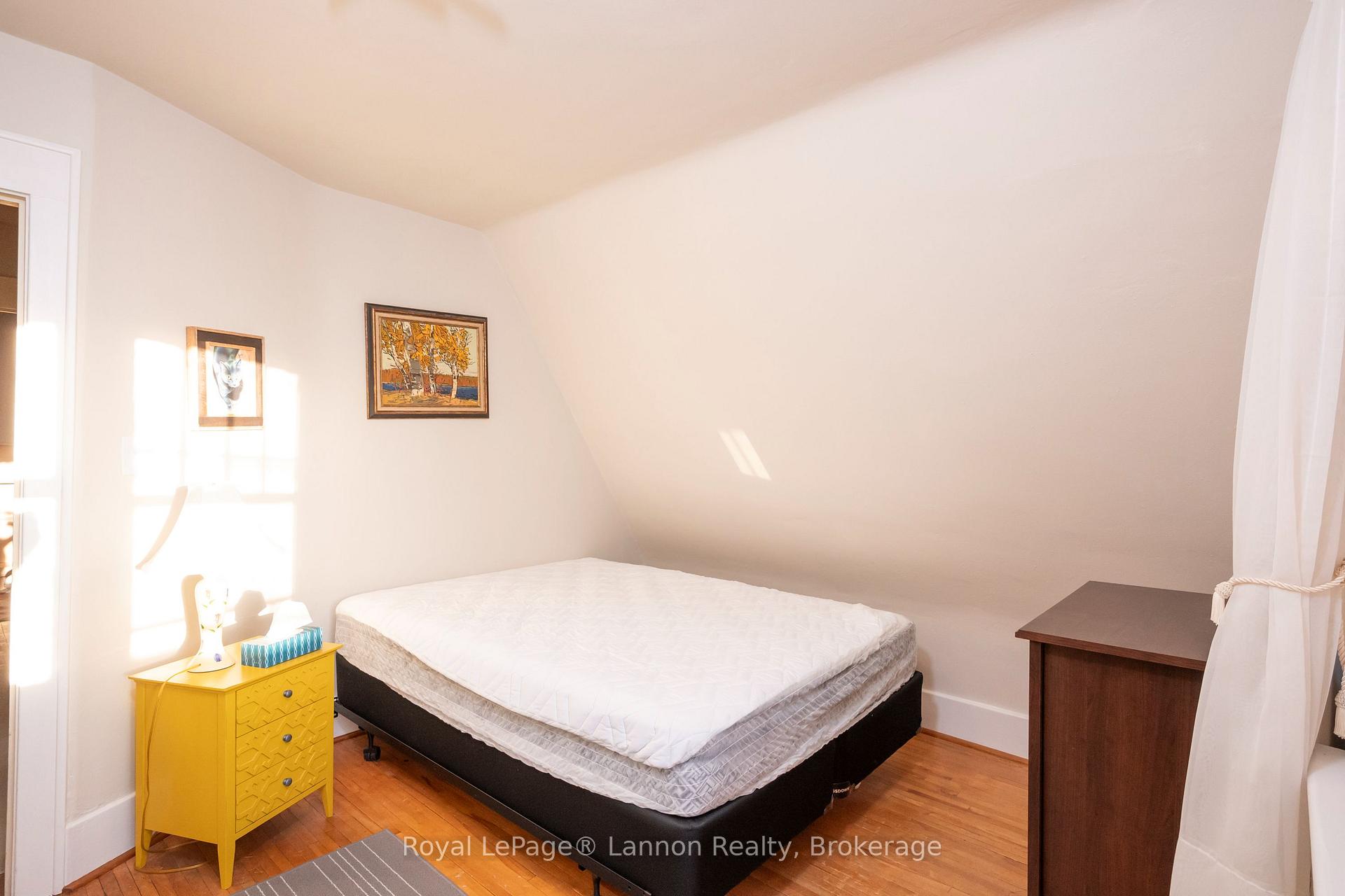 Photo 25 of 98 Summit Avenue, Thunder Bay, Mariday Heights — HOMEH