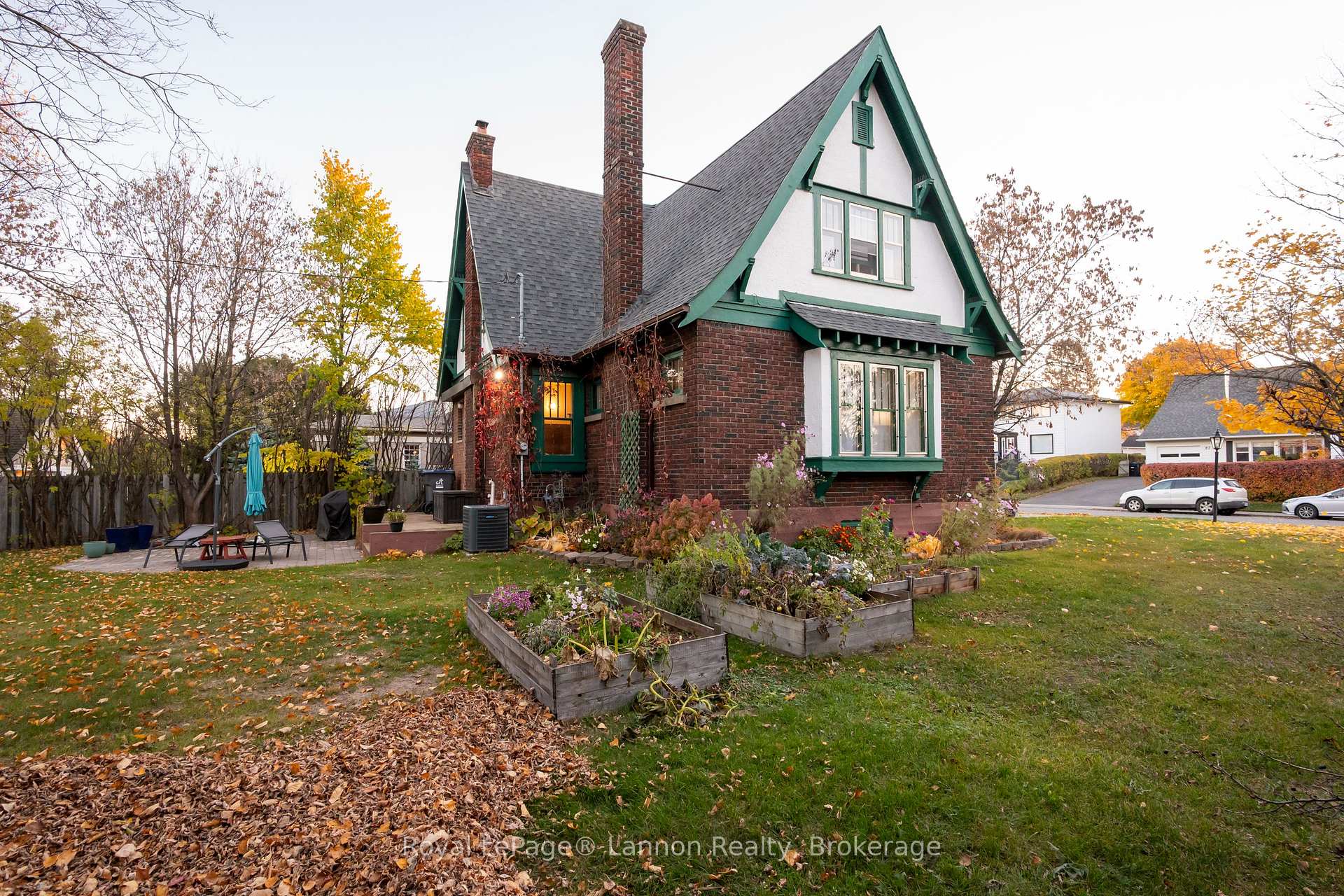 Photo 40 of 98 Summit Avenue, Thunder Bay, Mariday Heights — HOMEH