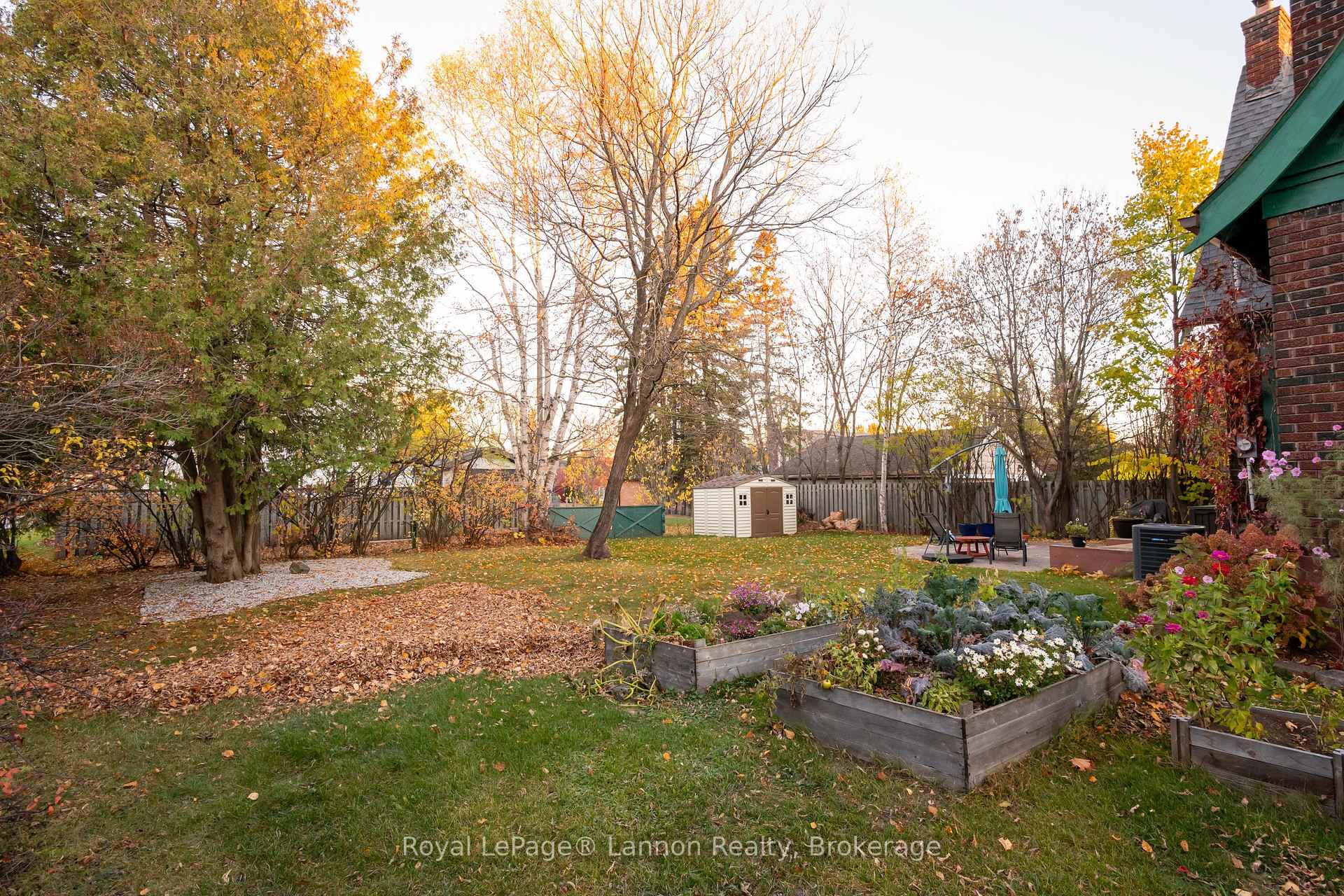 Photo 49 of 98 Summit Avenue, Thunder Bay, Mariday Heights — HOMEH
