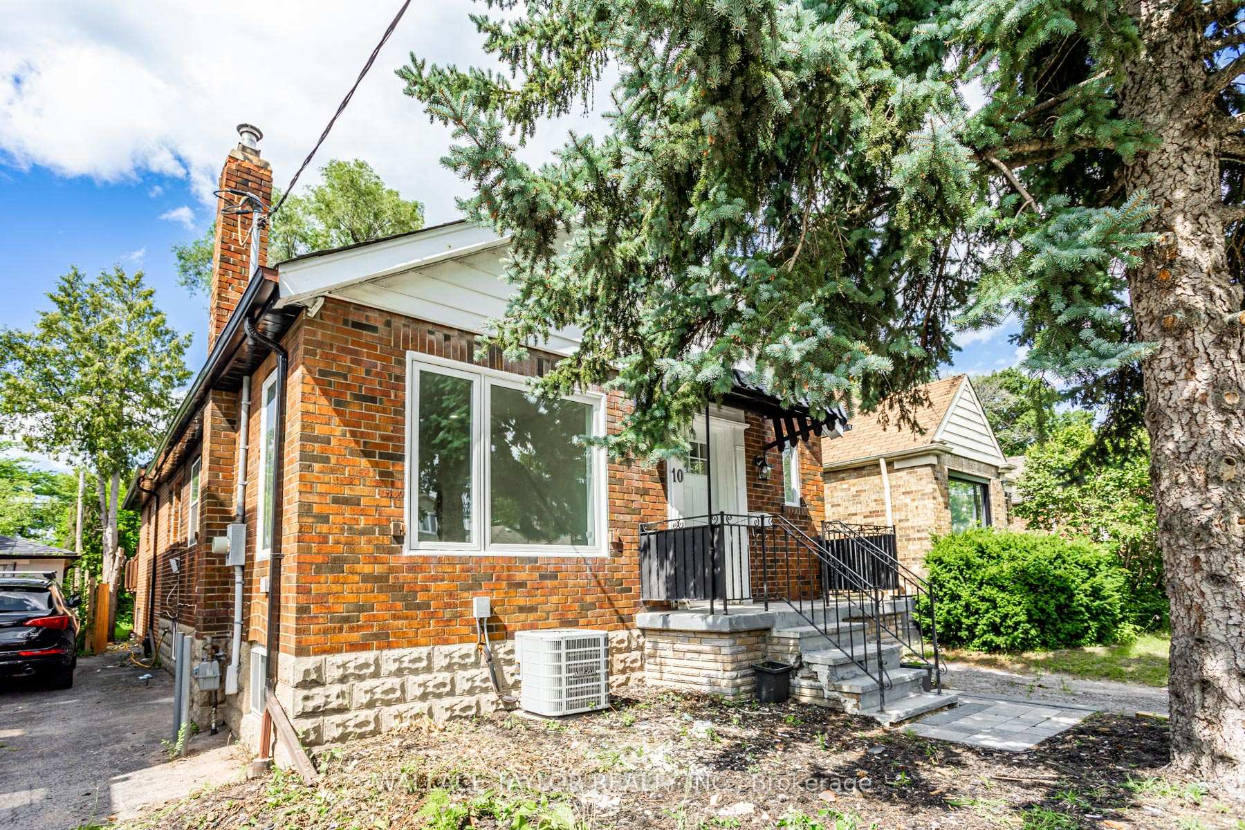 Front of Unit Lower, 10 O'connor Drive