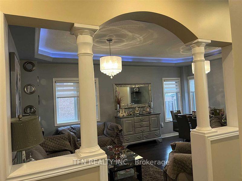 Photo 5 of 1047 Mcclenahan Crescent, Milton, Clarke — HOMEH