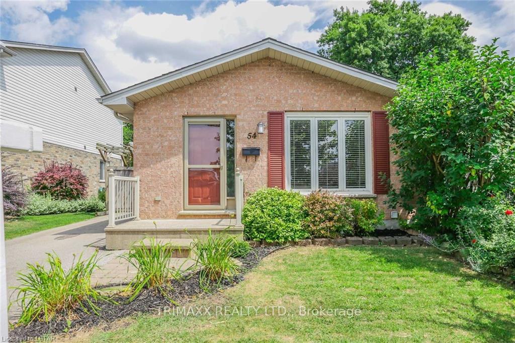 Photo of 54 Tanoak Drive
