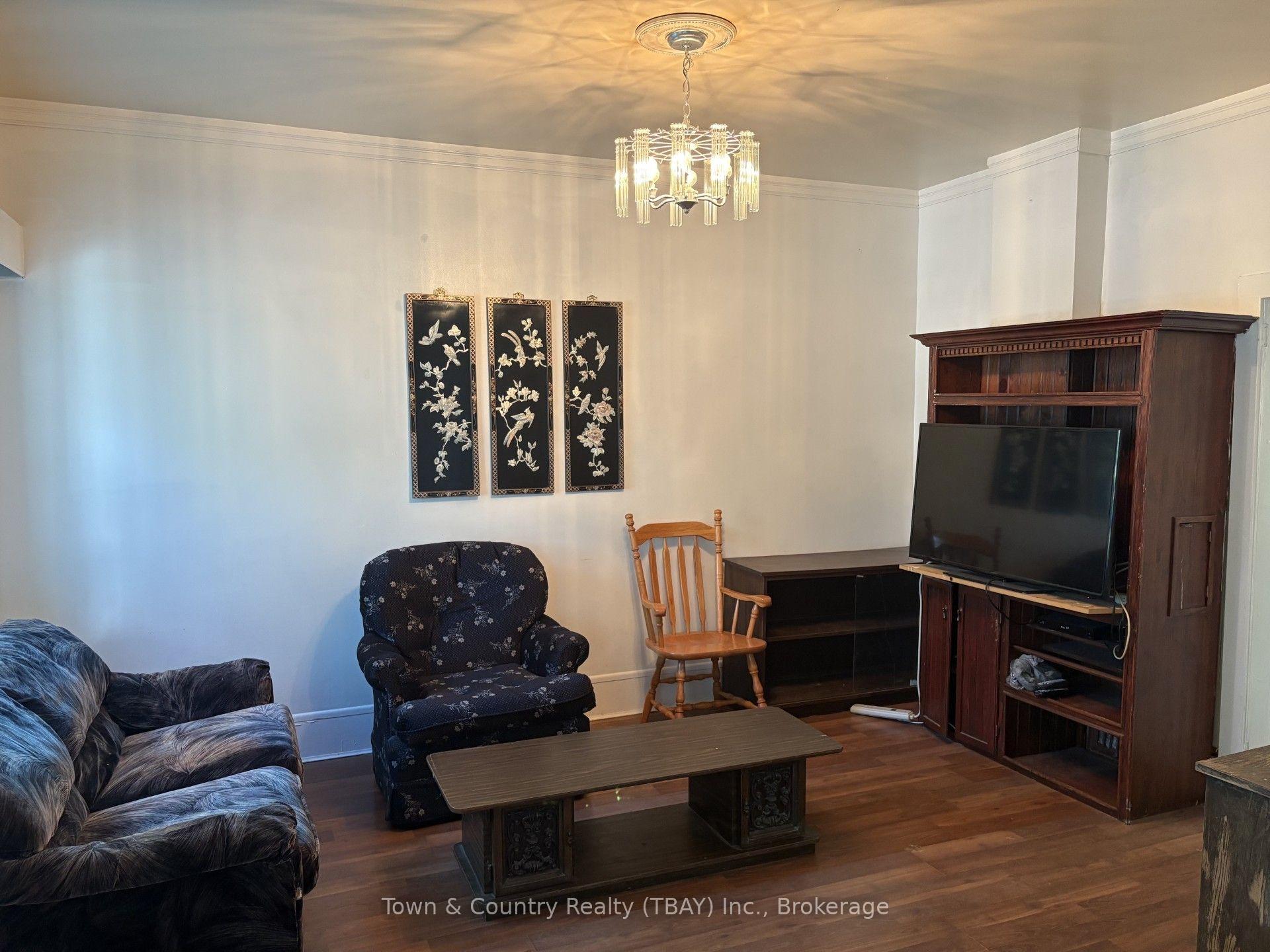 Photo 3 of 509 May Street N, Thunder Bay, McKeller Park — HOMEH