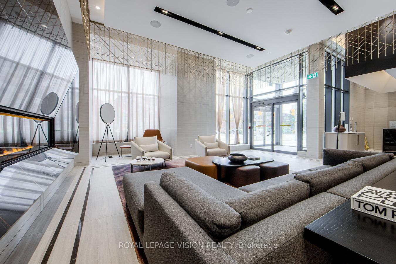 Photo 3 of Unit 301, 280 Howland Avenue, Toronto, The Annex — HOMEH