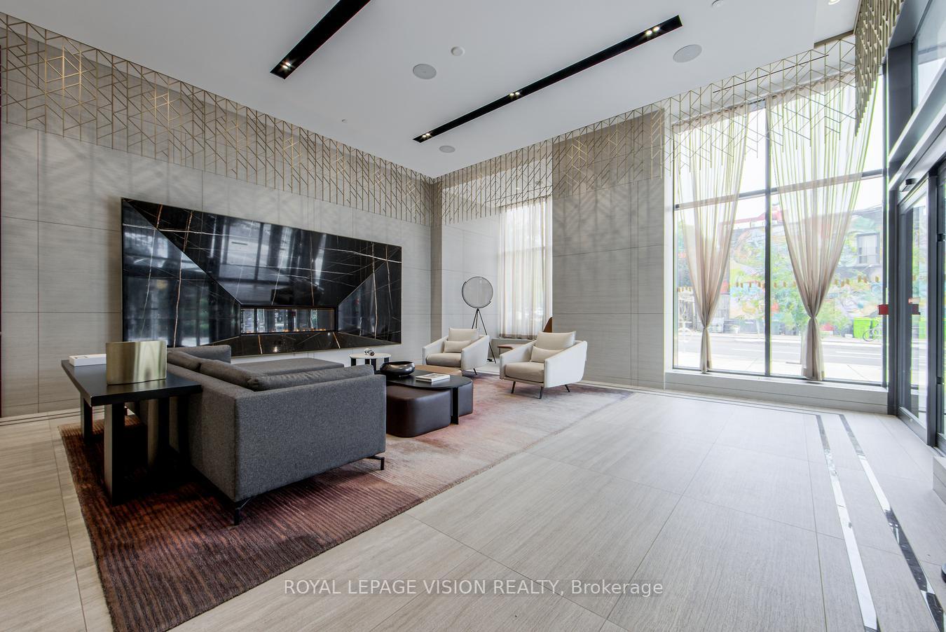 Photo 4 of Unit 301, 280 Howland Avenue, Toronto, The Annex — HOMEH