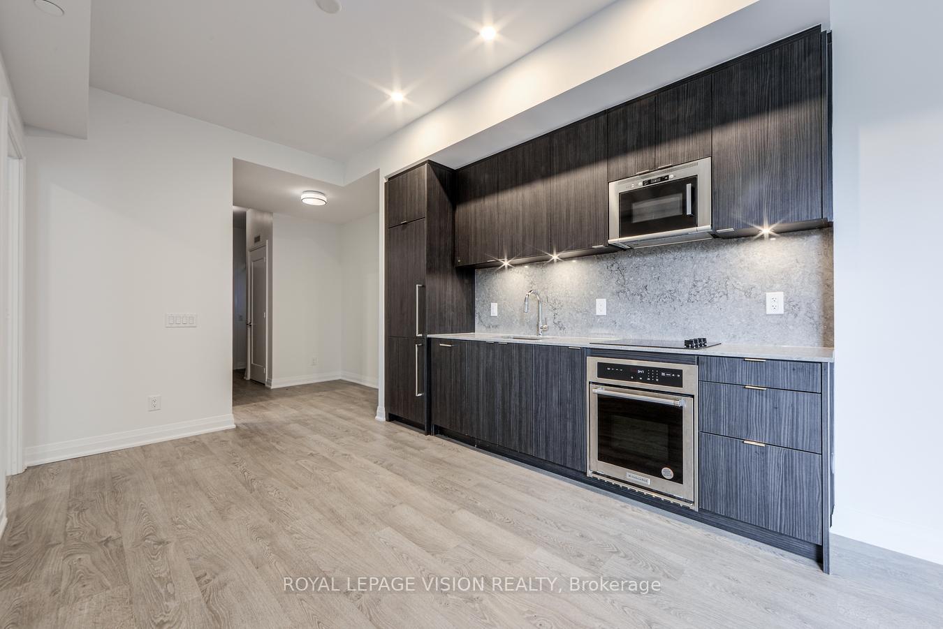 Photo 12 of Unit 301, 280 Howland Avenue, Toronto, The Annex — HOMEH