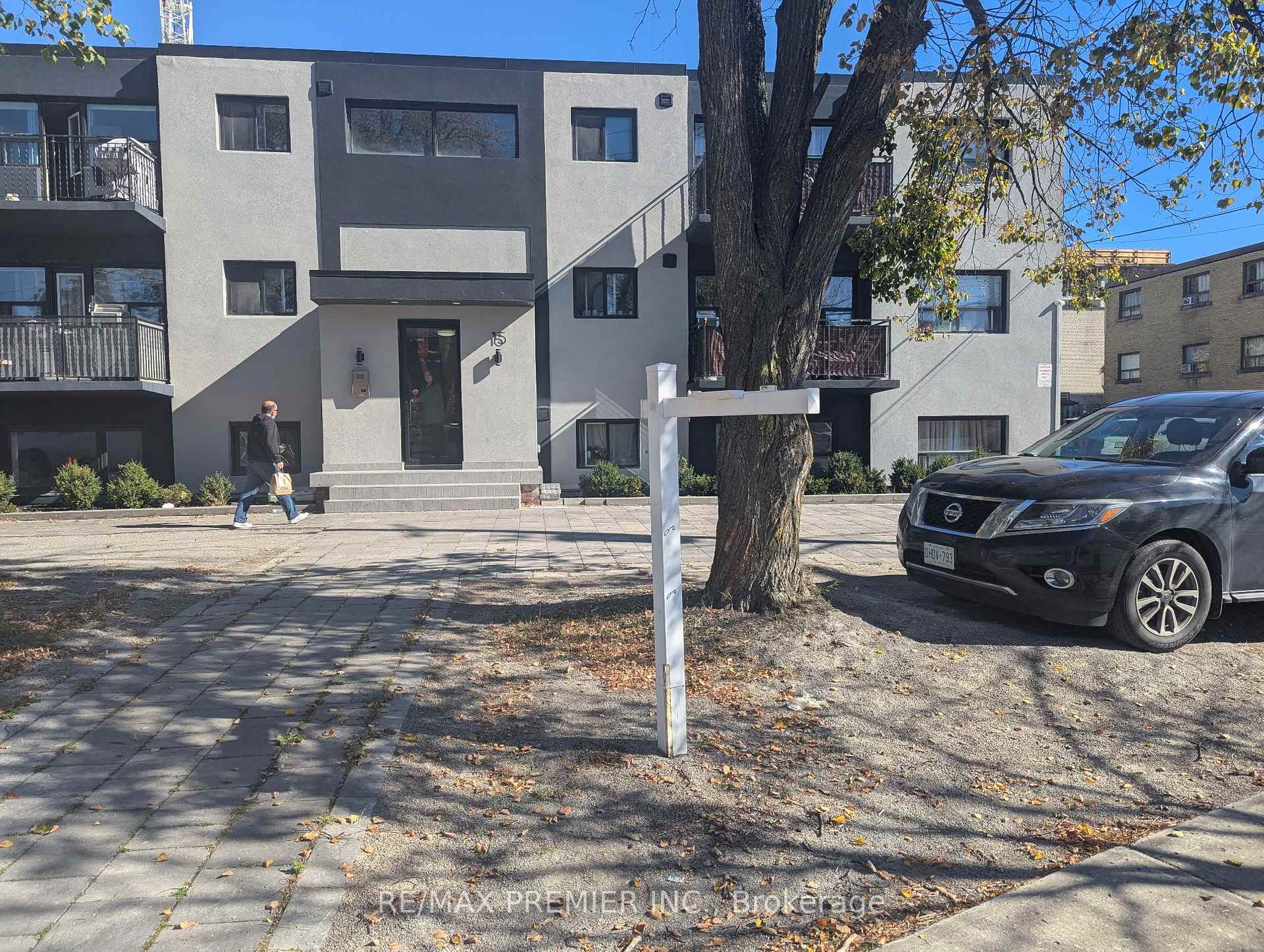 Photo of Unit B1, 15 Wilmington Avenue