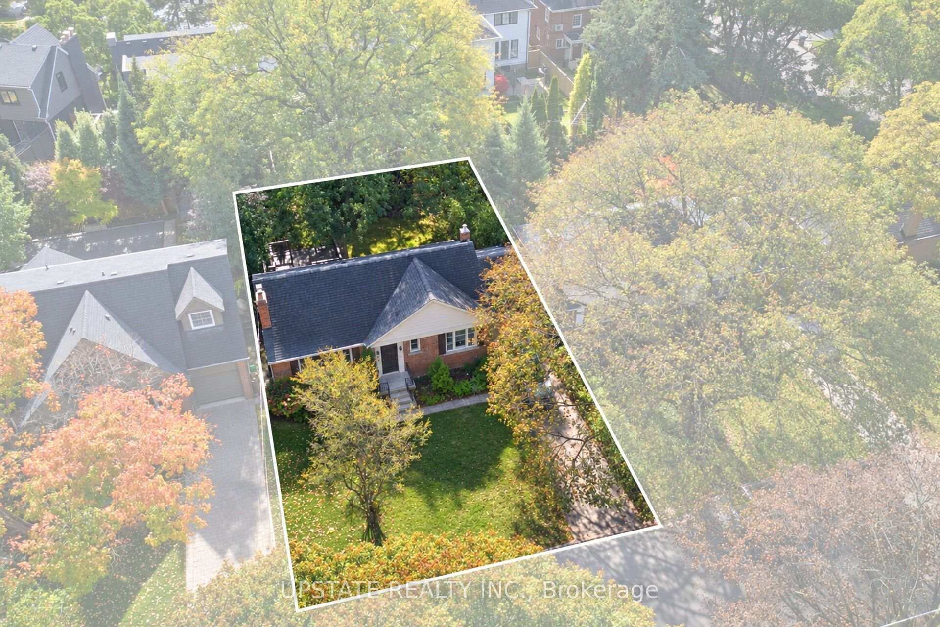 Photo 1 of 9 Elderidge Avenue, Etobicoke, Stonegate-Queensway — HOMEH