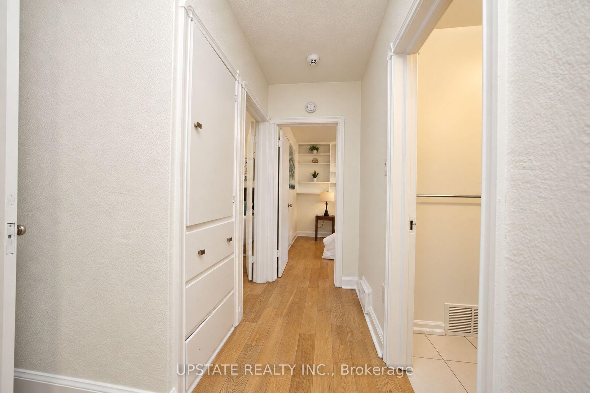 Photo 23 of 9 Elderidge Avenue, Etobicoke, Stonegate-Queensway — HOMEH