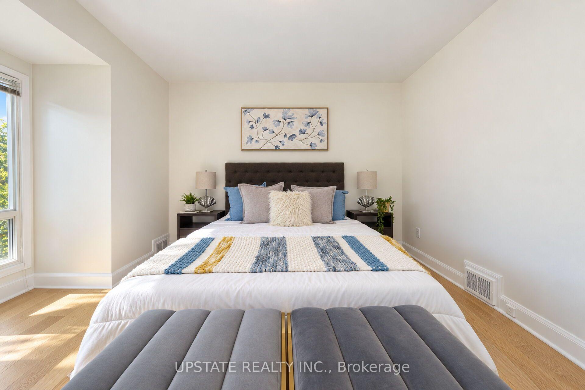 Photo 29 of 9 Elderidge Avenue, Etobicoke, Stonegate-Queensway — HOMEH