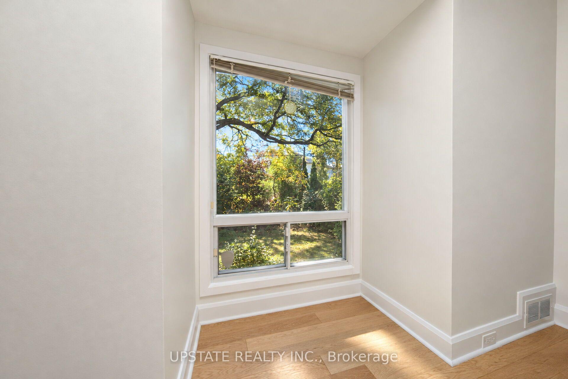 Photo 32 of 9 Elderidge Avenue, Etobicoke, Stonegate-Queensway — HOMEH