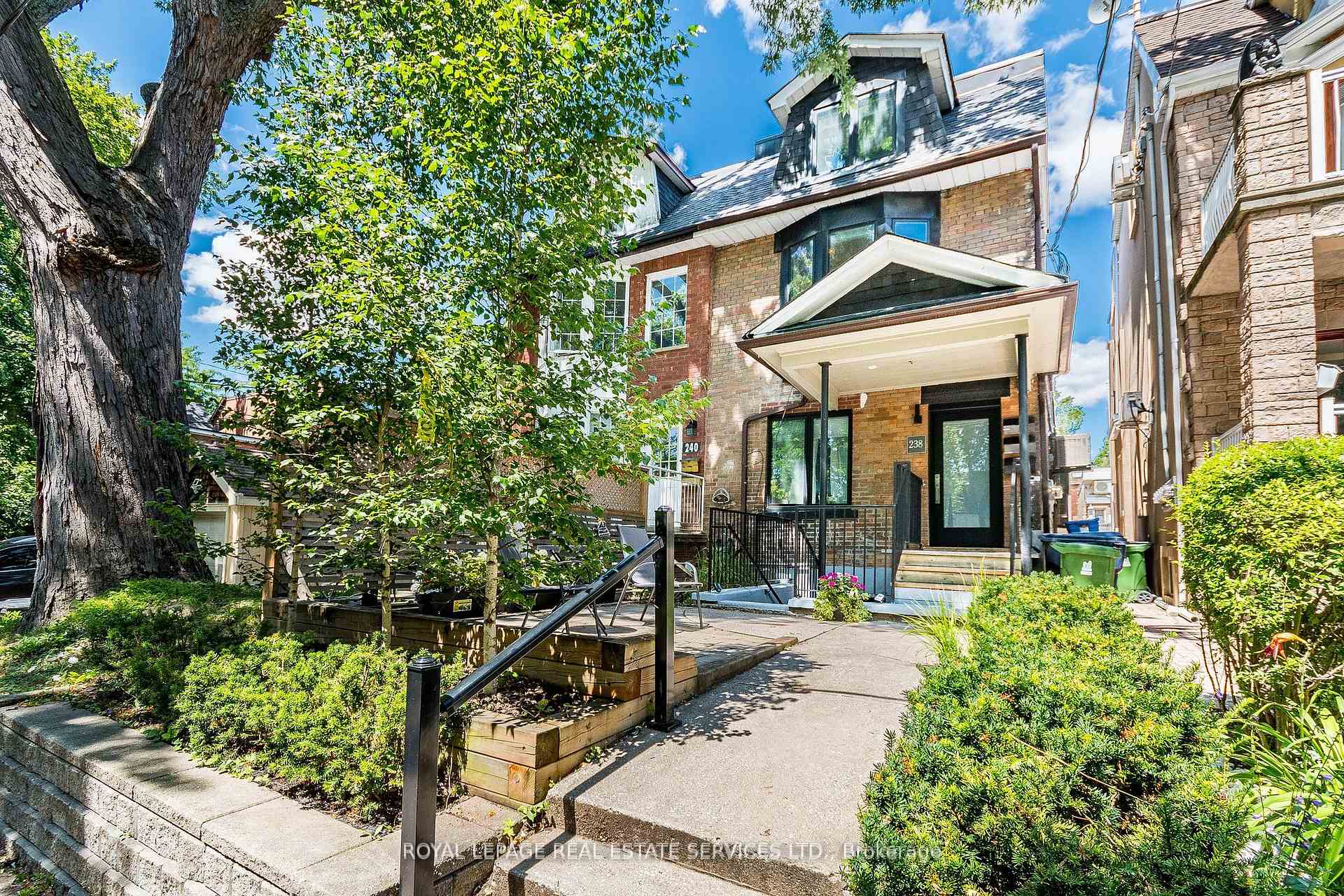 Photo of 238 Garden Avenue