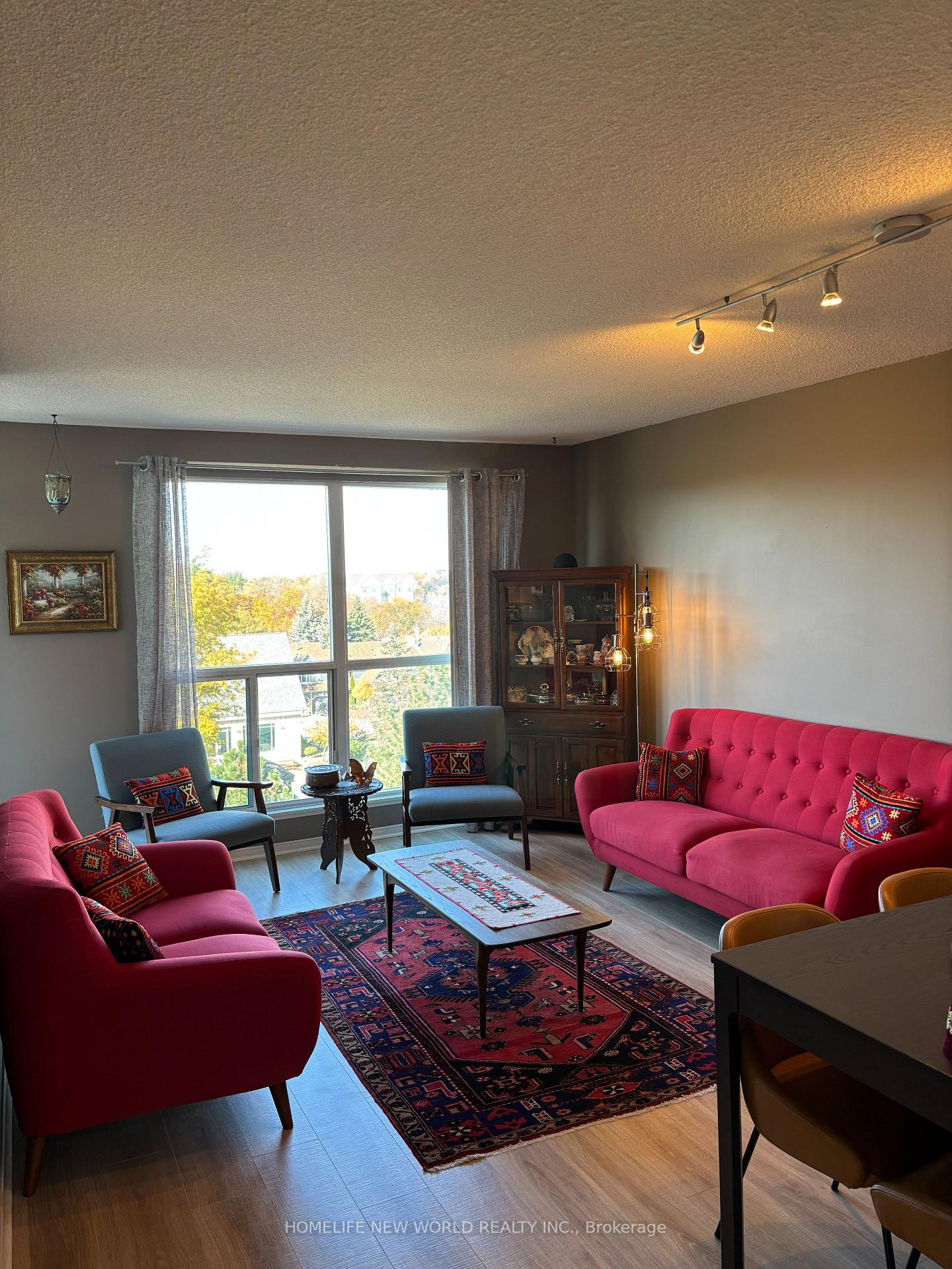 Photo of Unit 605, 2177 Burnhamthorpe Road W