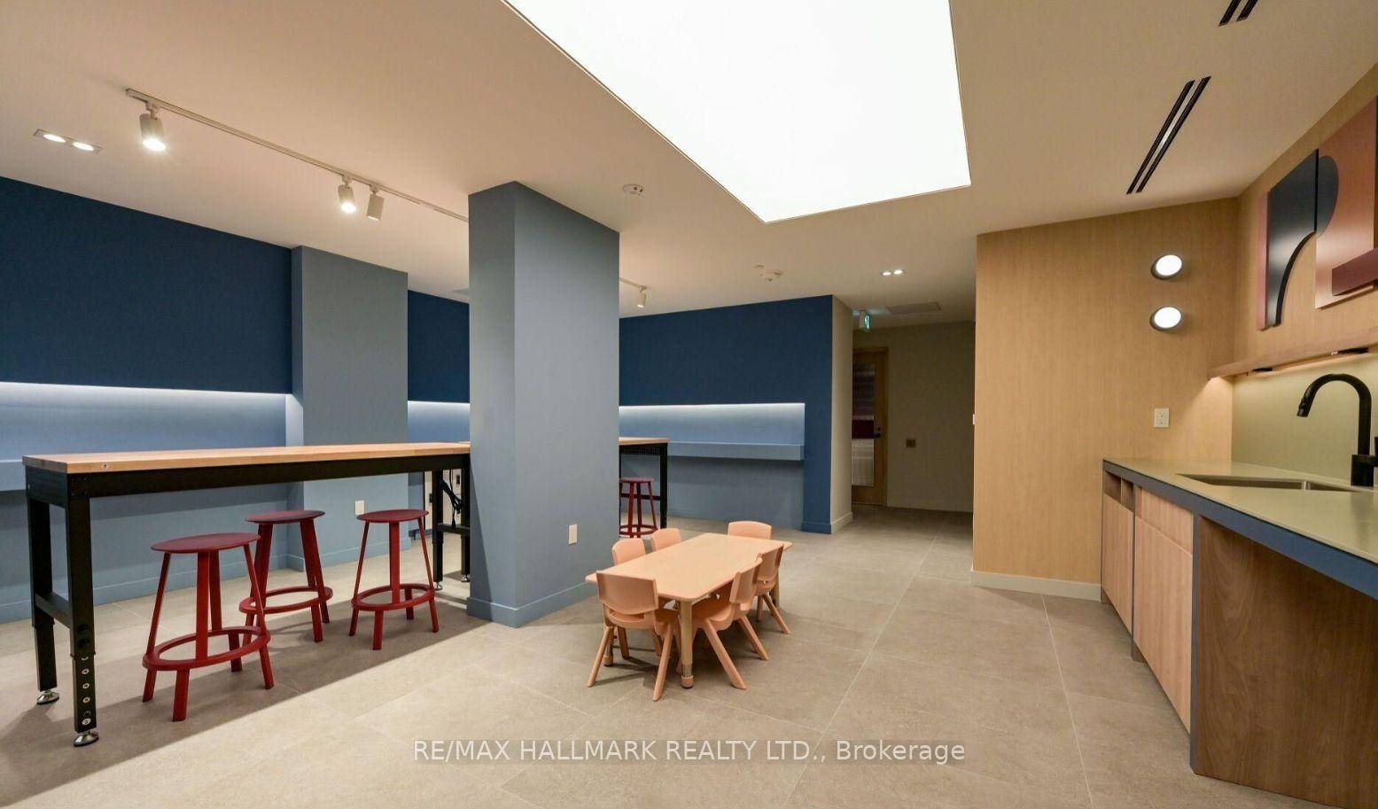 Photo 22 of Unit 809, 799 The Queensway, Etobicoke, Stonegate-Queensway — HOMEH
