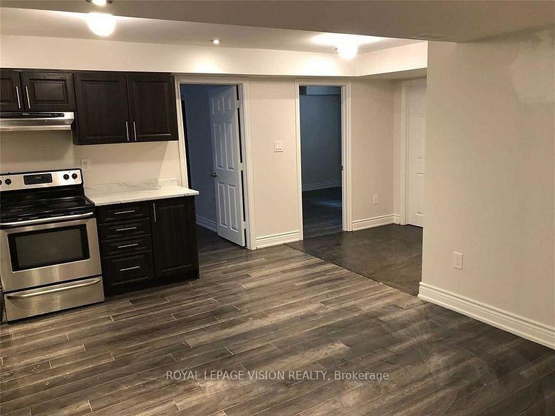 Photo 2 of Unit Lower, 110 Turquoise Crescent, Brampton, Brampton East — HOMEH