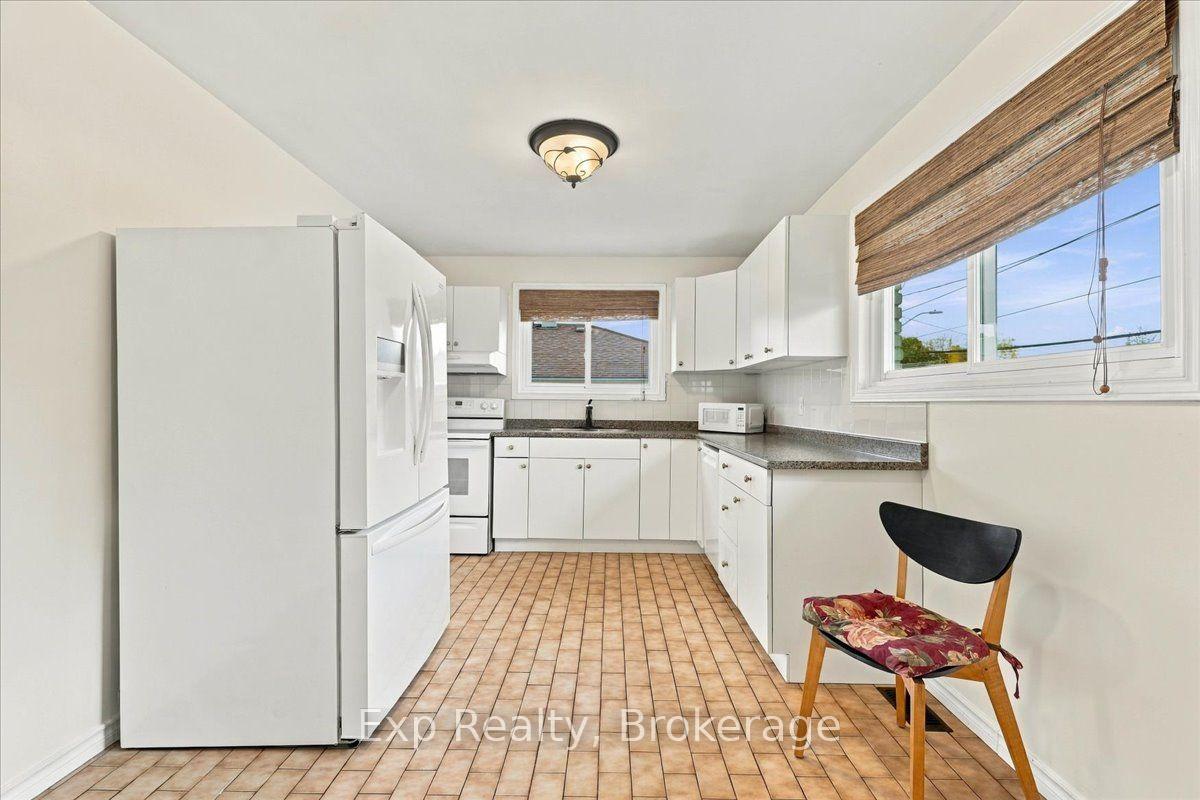 Photo 9 of 5 Kidd Avenue, Quinte West, Sidney Ward — HOMEH